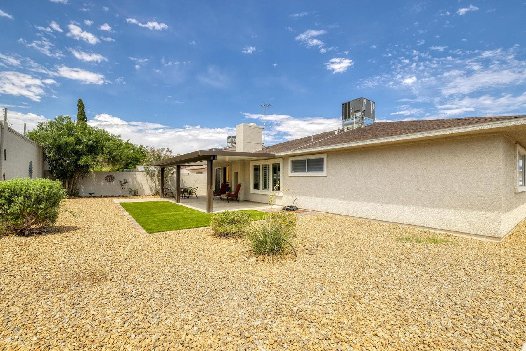 Single Story minutes from Summerlin with RV Parking & Dog Friendly — 24