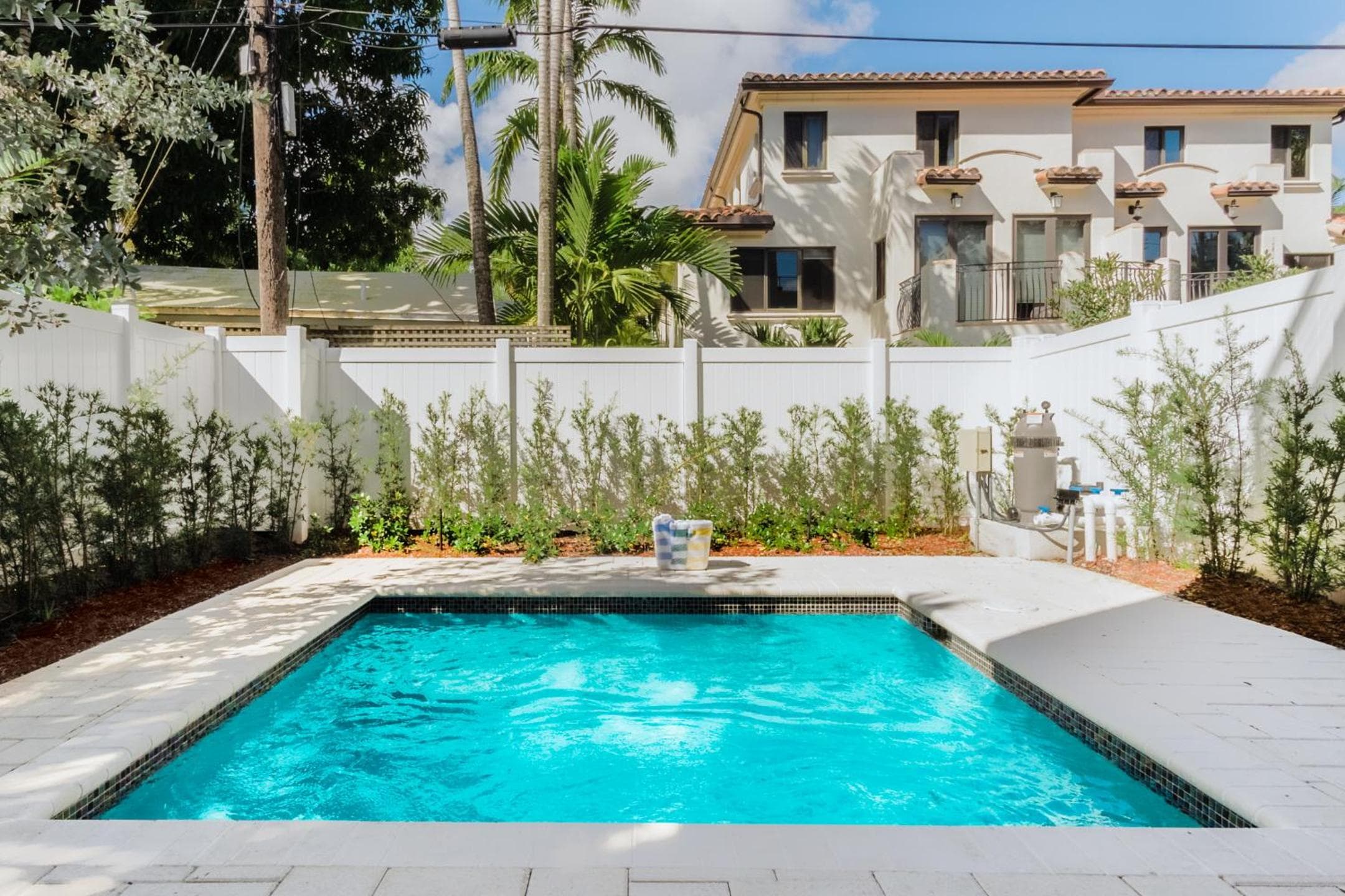 Luxury Paradise walk to Las Olas -5 mins to Beach — 2