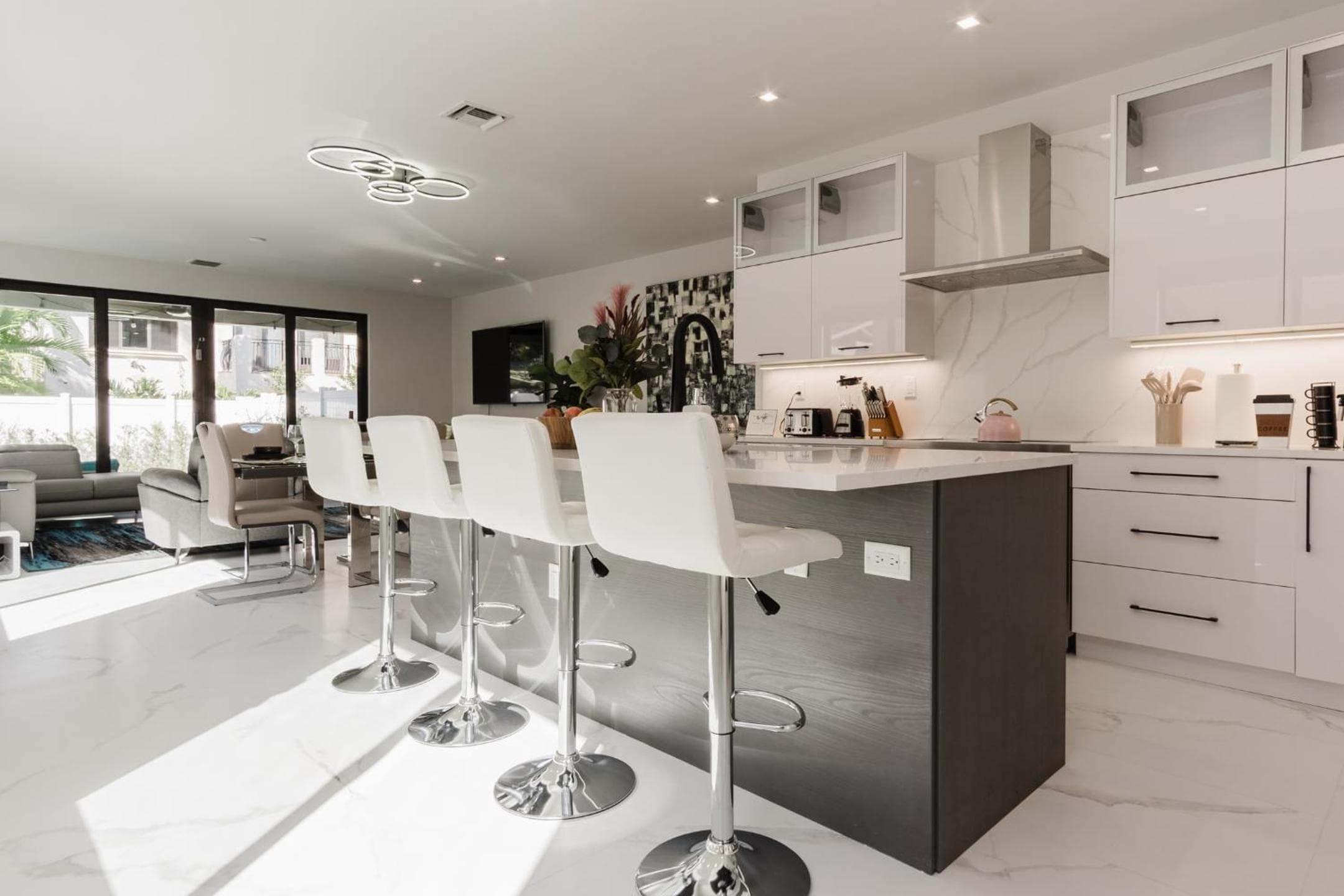 Luxury Paradise walk to Las Olas -5 mins to Beach — 8