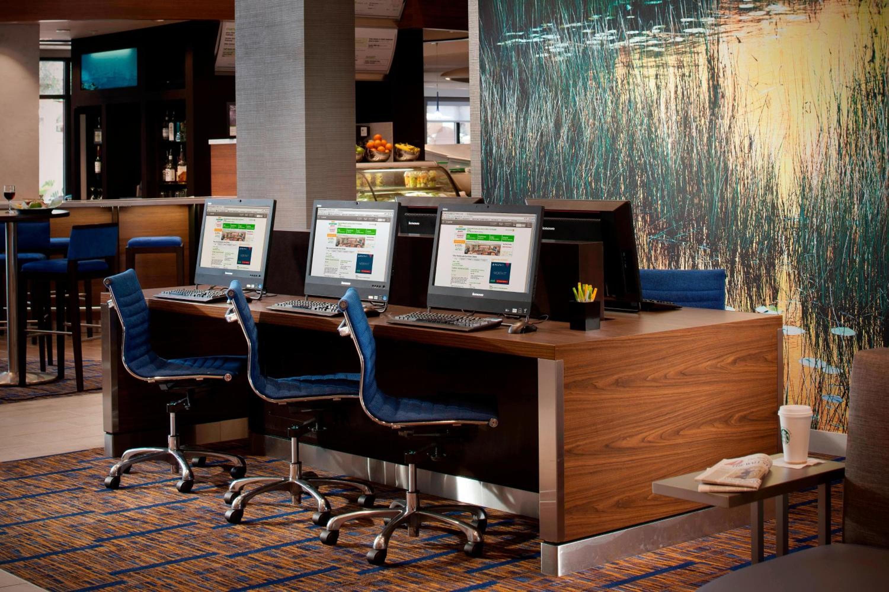 Courtyard by Marriott Orlando Lake Buena Vista en el Marriott Village — 24