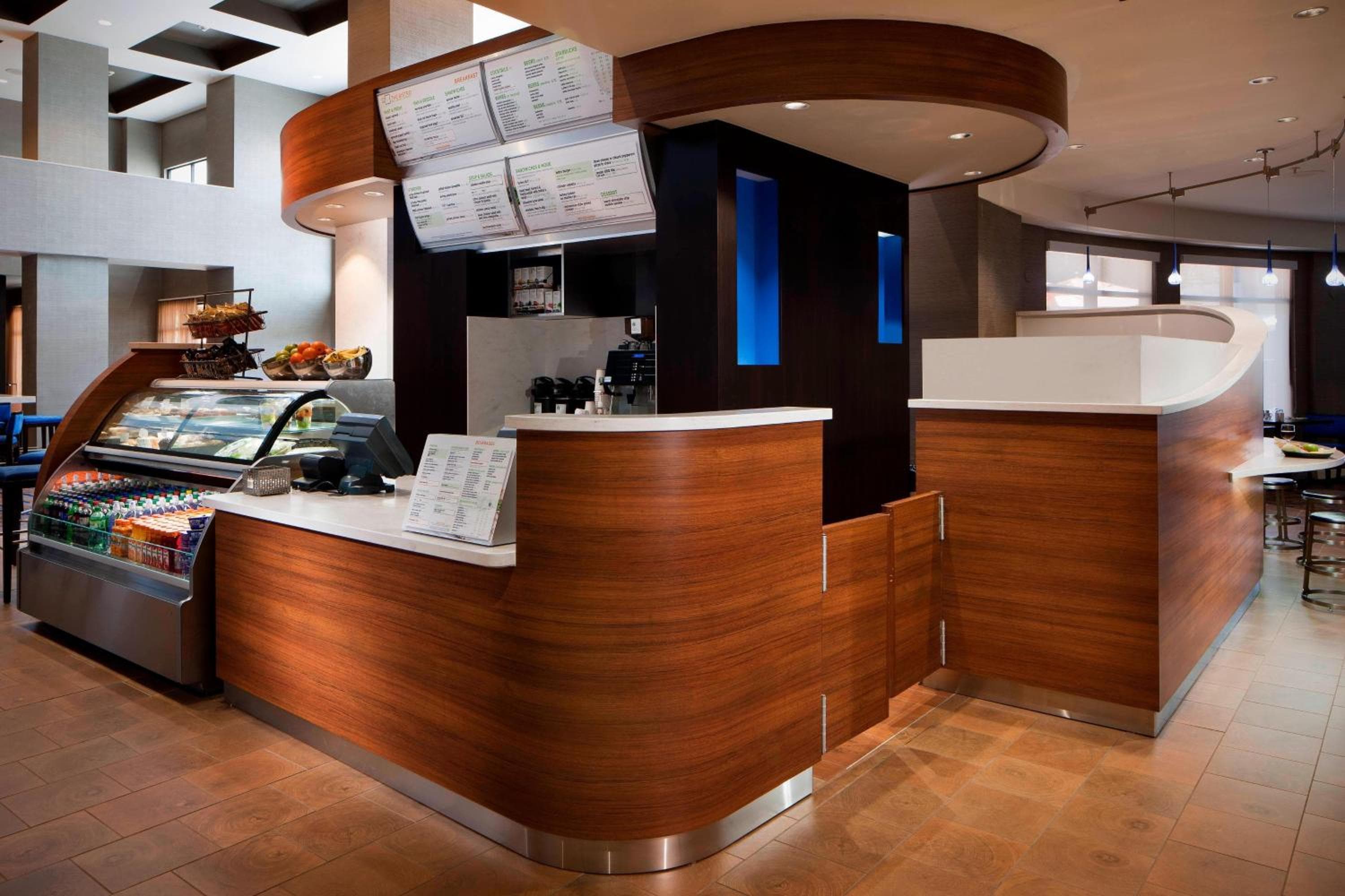 Courtyard by Marriott Orlando Lake Buena Vista en el Marriott Village — 25