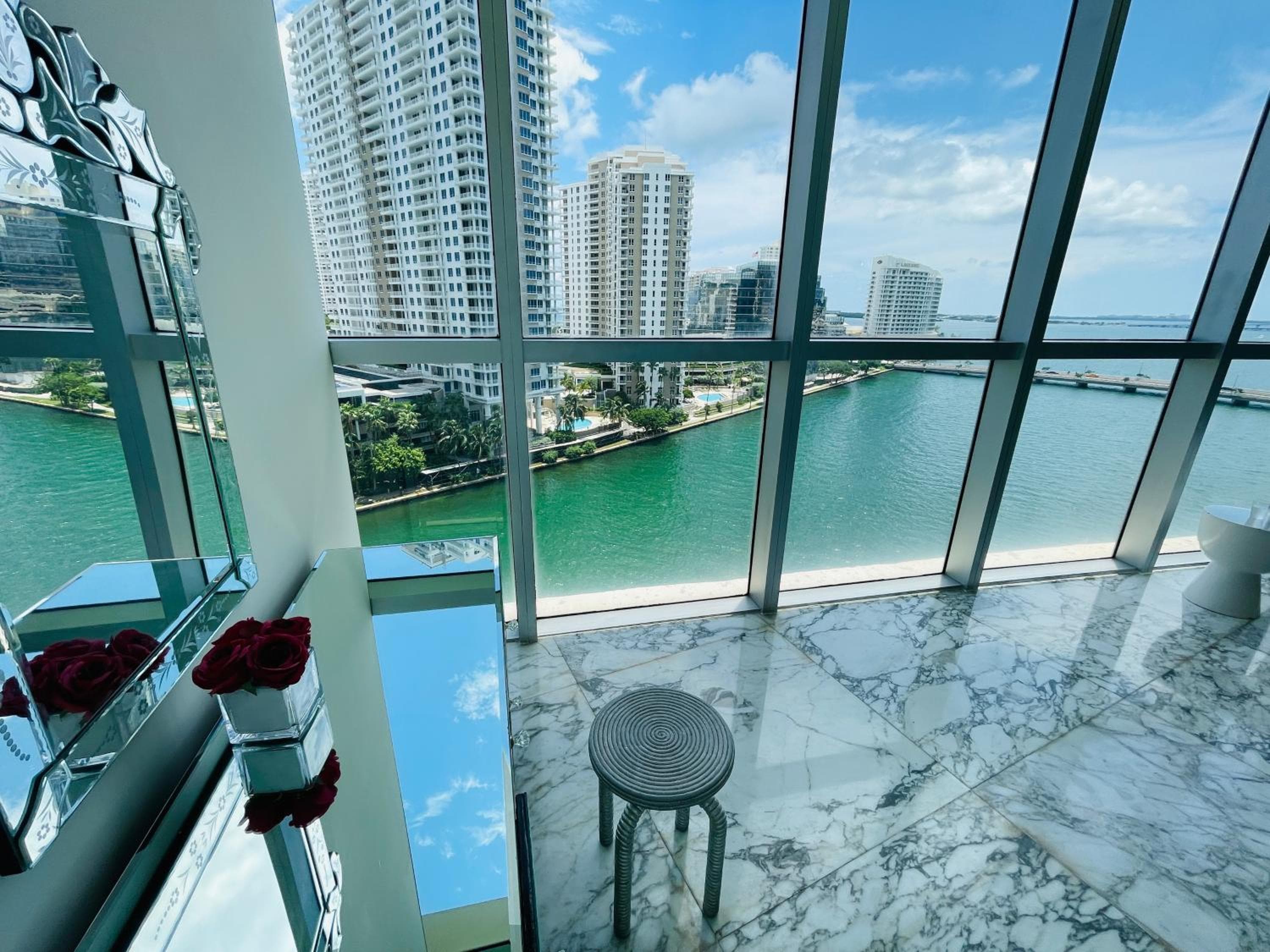 Sun&Sea IconBrickell Unit — 25