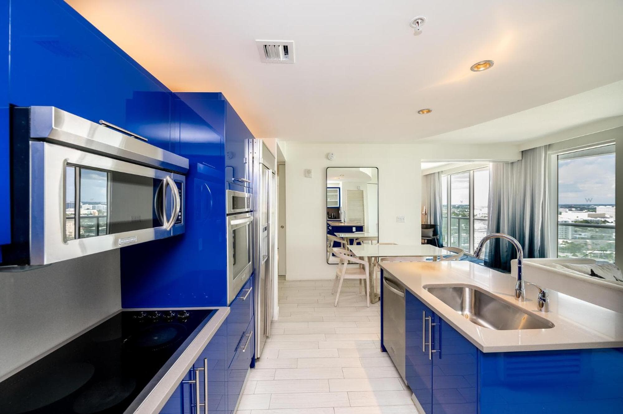 Beachfront Luxury 2BR 2BA, Sleeps 6, Resort Access - Horizon by HomeStakes — 5