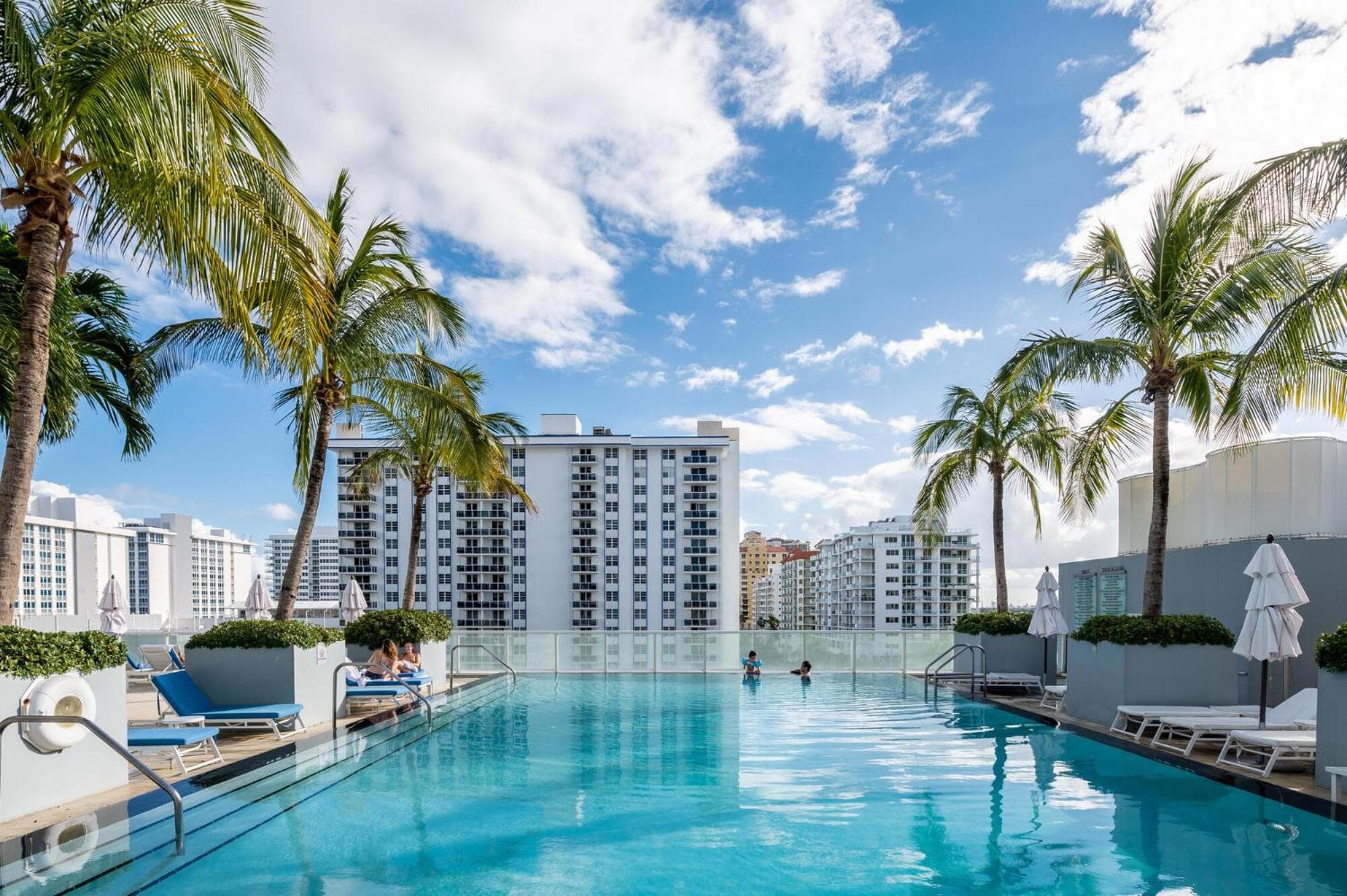 Beachfront Luxury 2BR 2BA, Sleeps 6, Resort Access - Horizon by HomeStakes — 7