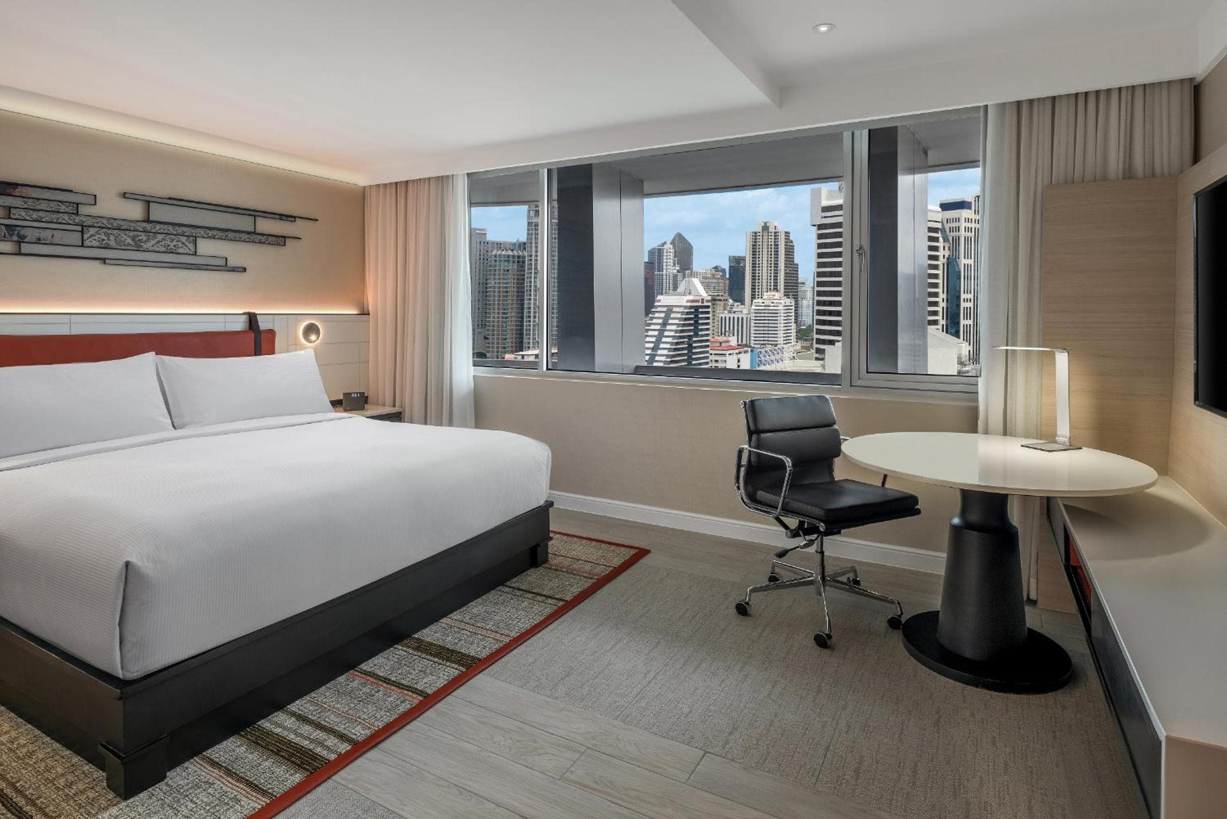 DoubleTree by Hilton Bangkok Ploenchit — 8