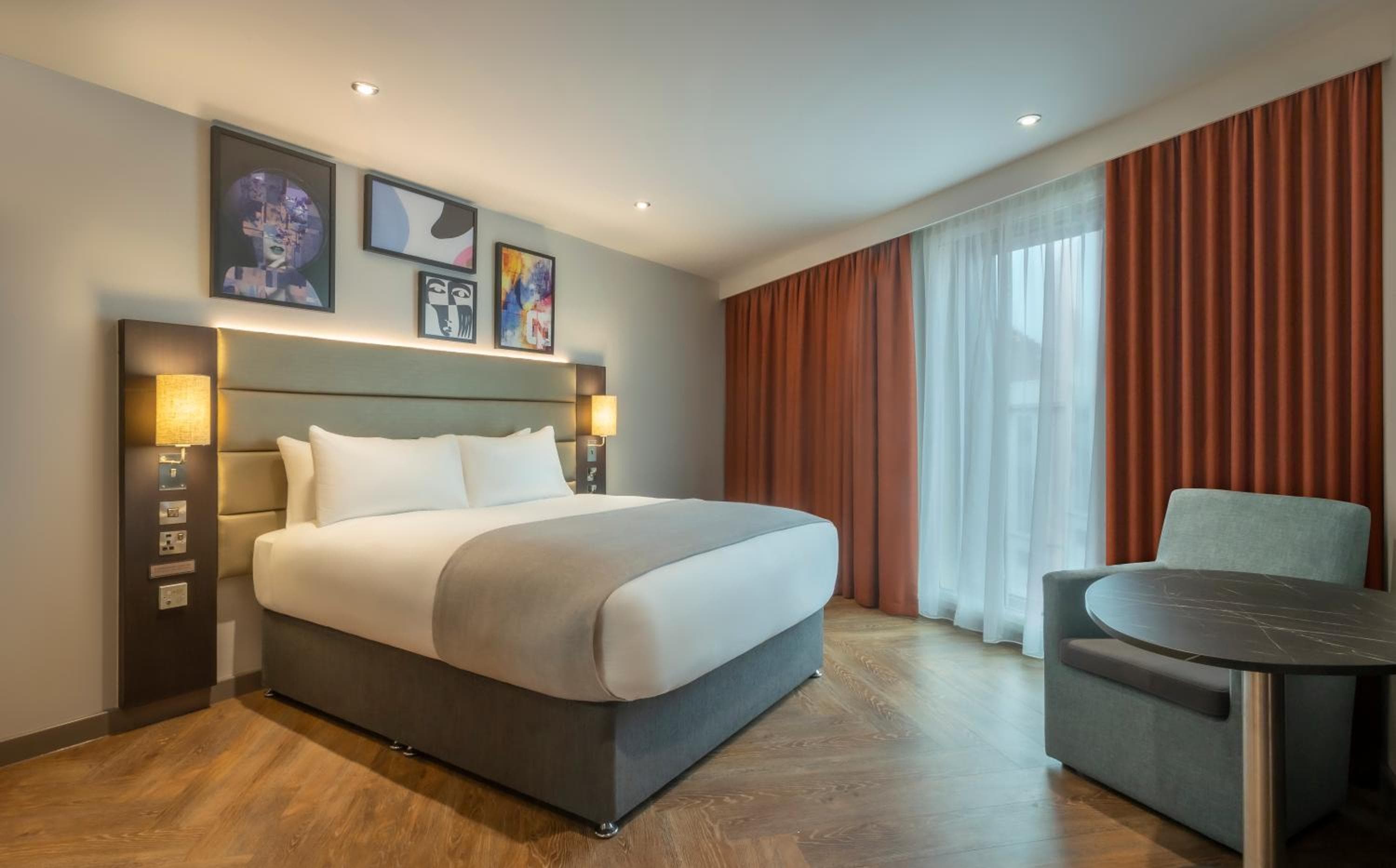 Maldron Hotel Finsbury Park, London — 3