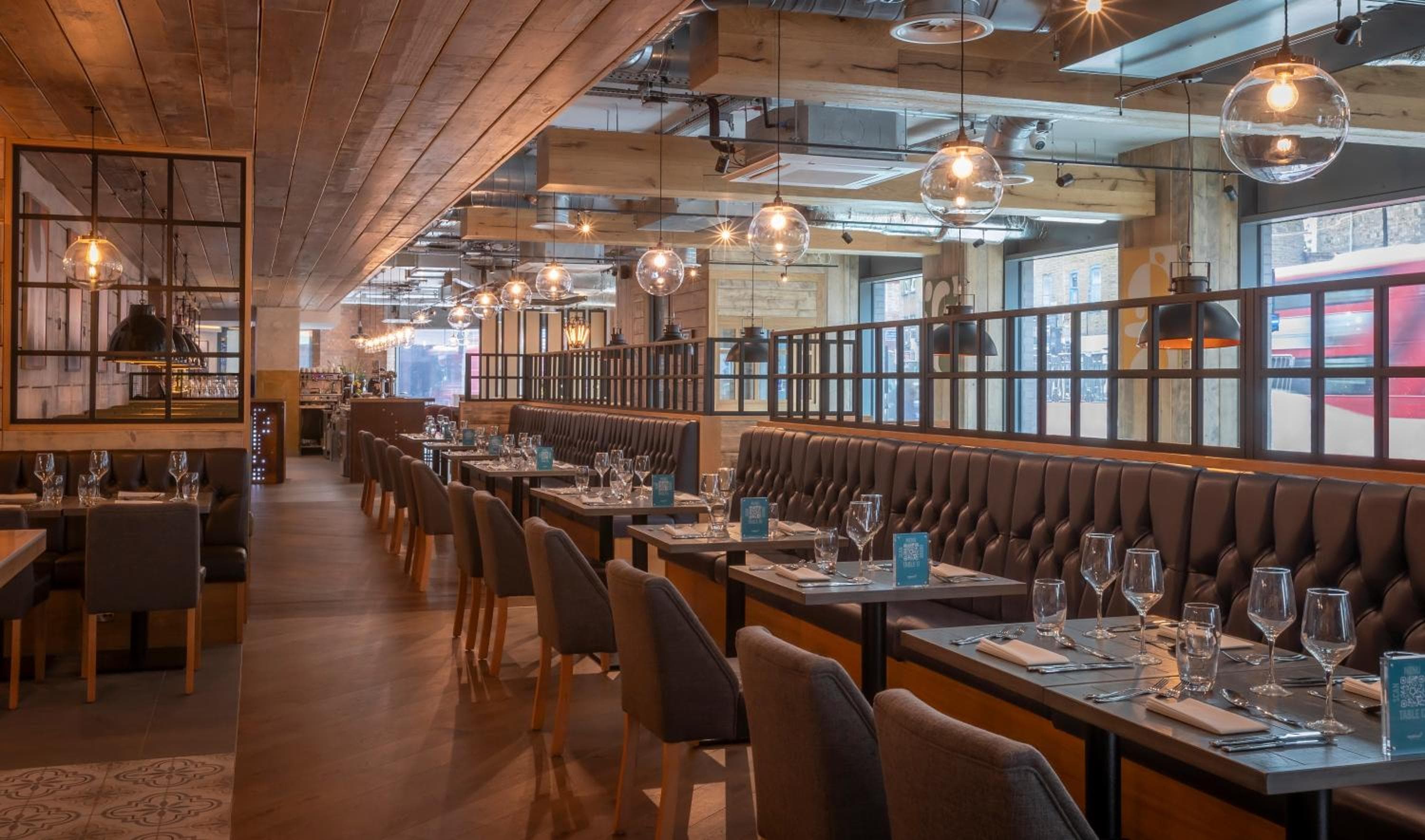 Maldron Hotel Finsbury Park, London — 6
