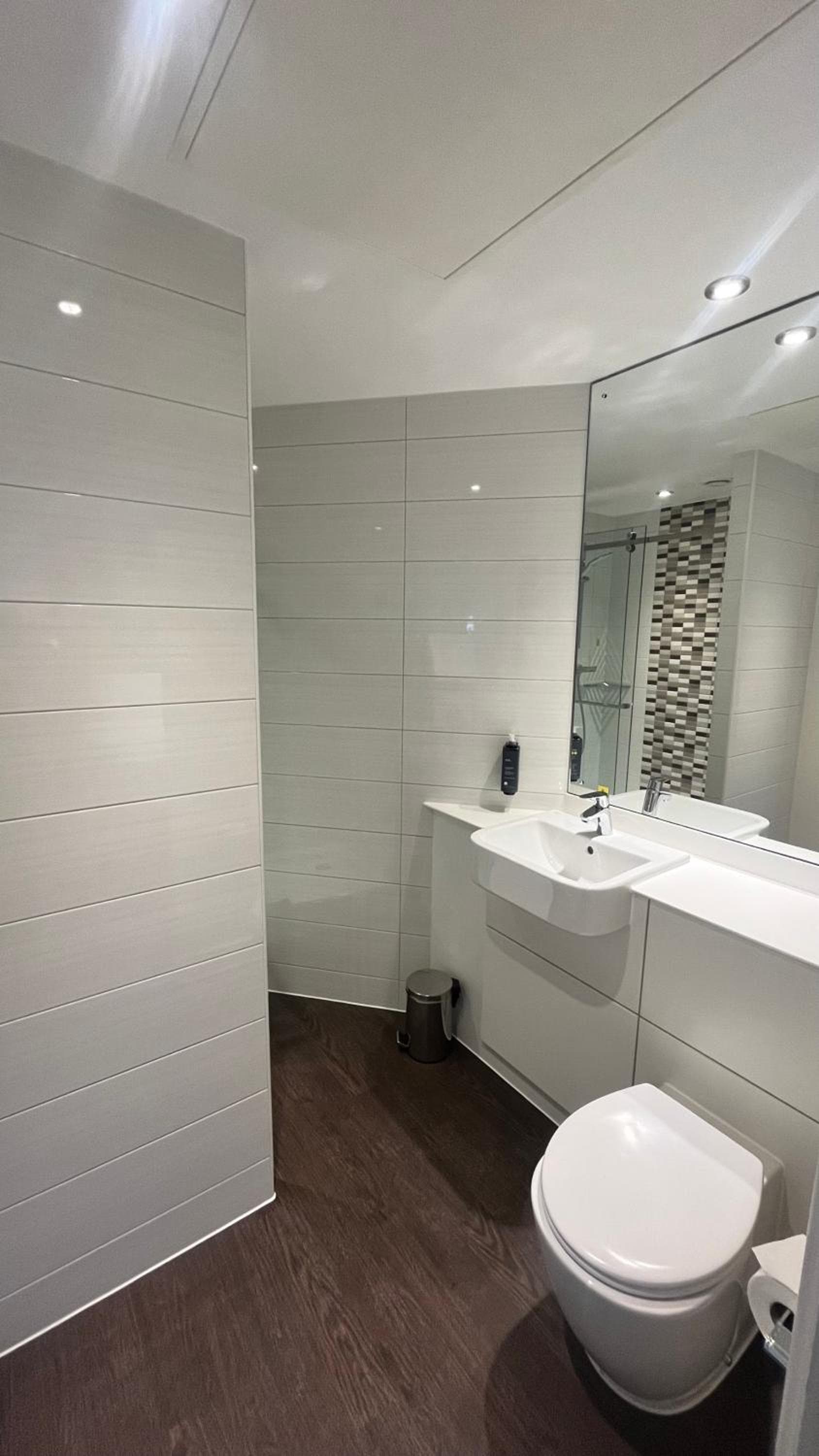 Maldron Hotel Finsbury Park, London — 2