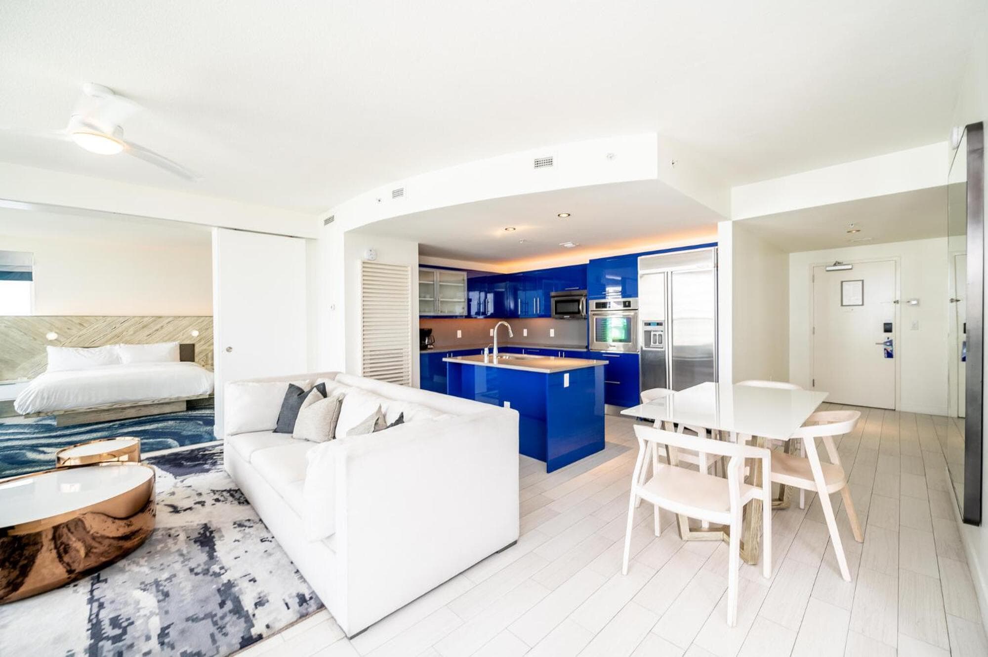 Beachfront Luxury 2BR 2BA, Sleeps 6, Resort Access - Horizon by HomeStakes — 30