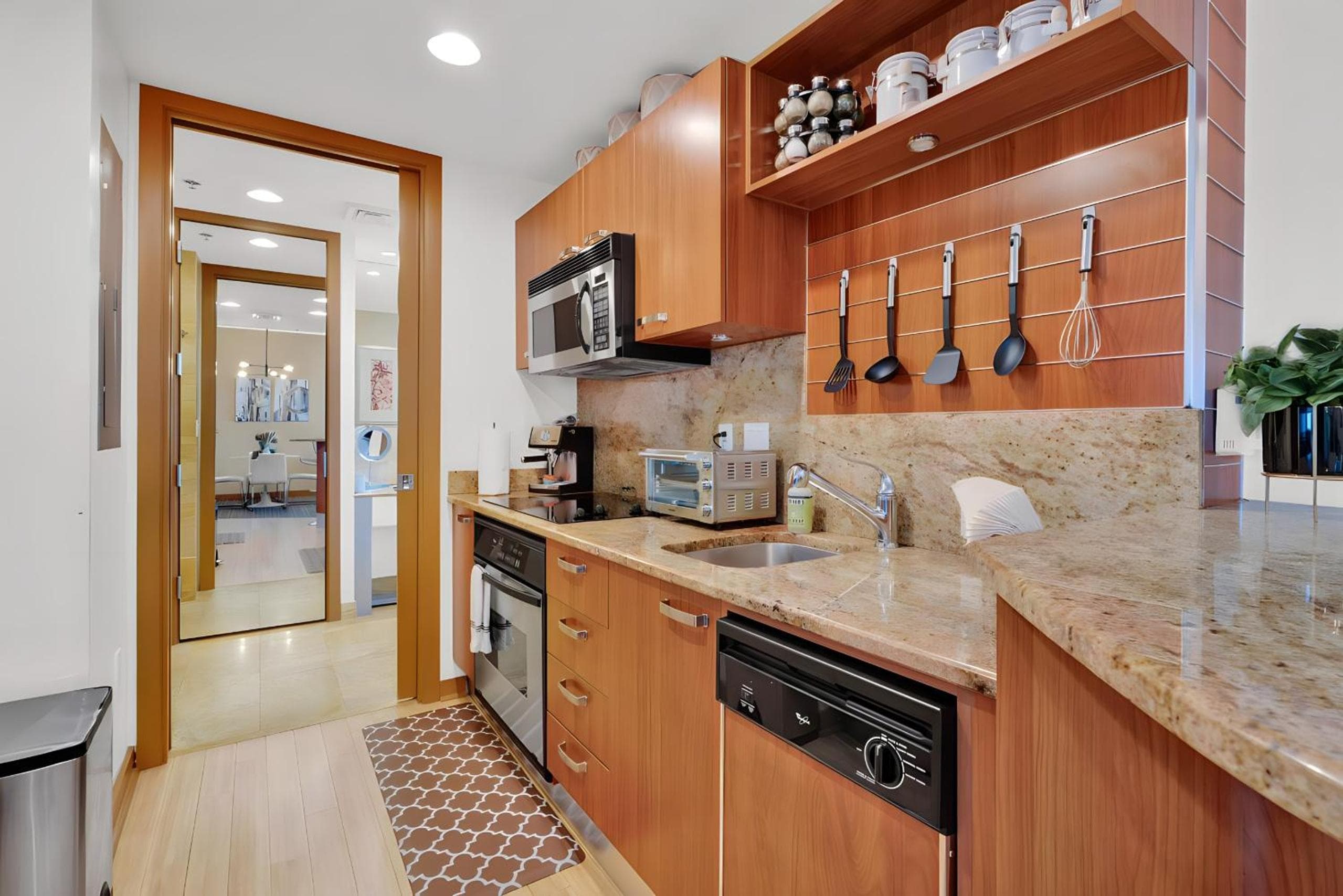 Brickell Bliss - Luxury Condo — 19