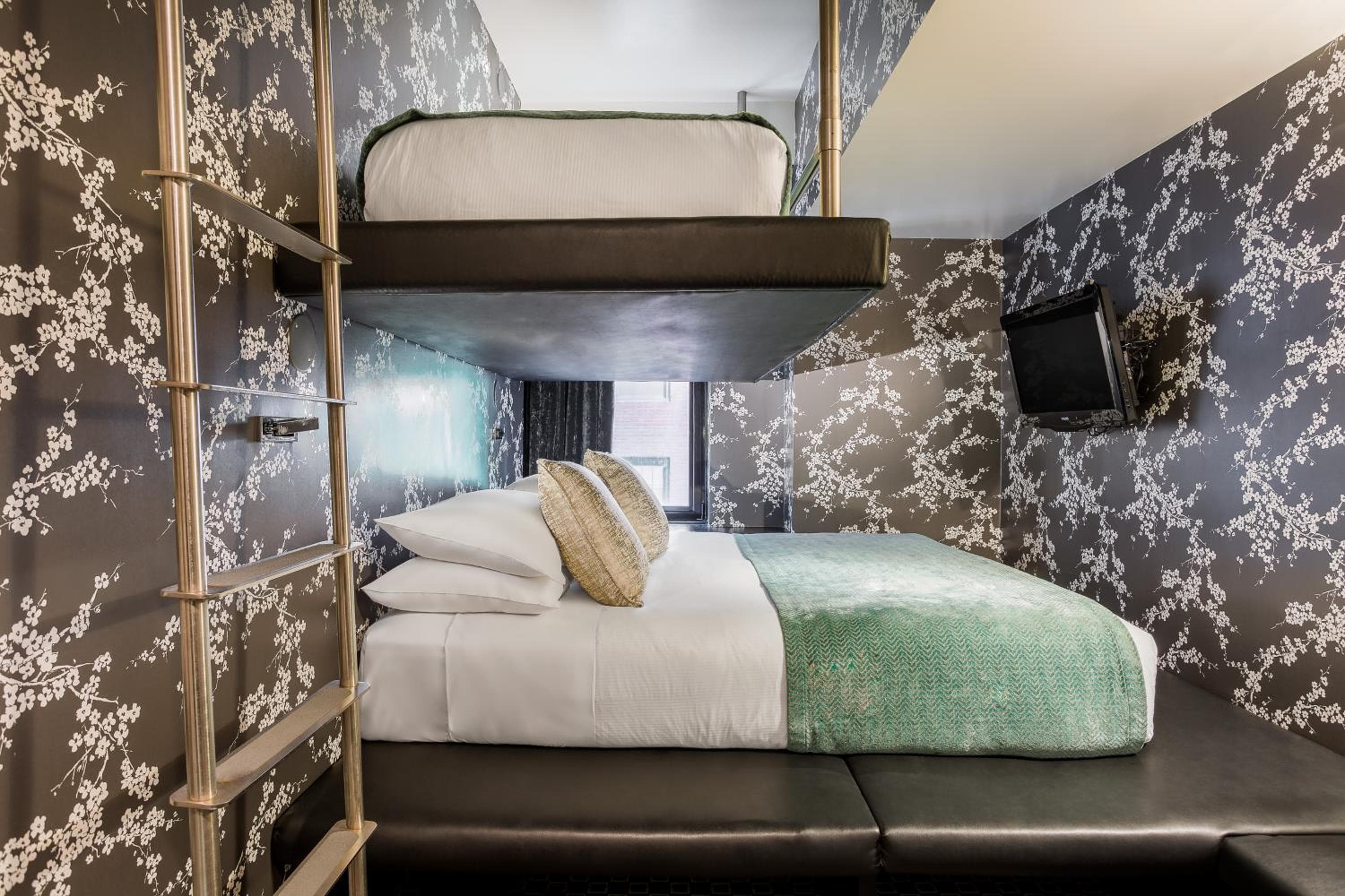 45 Times Square Hotel — 21