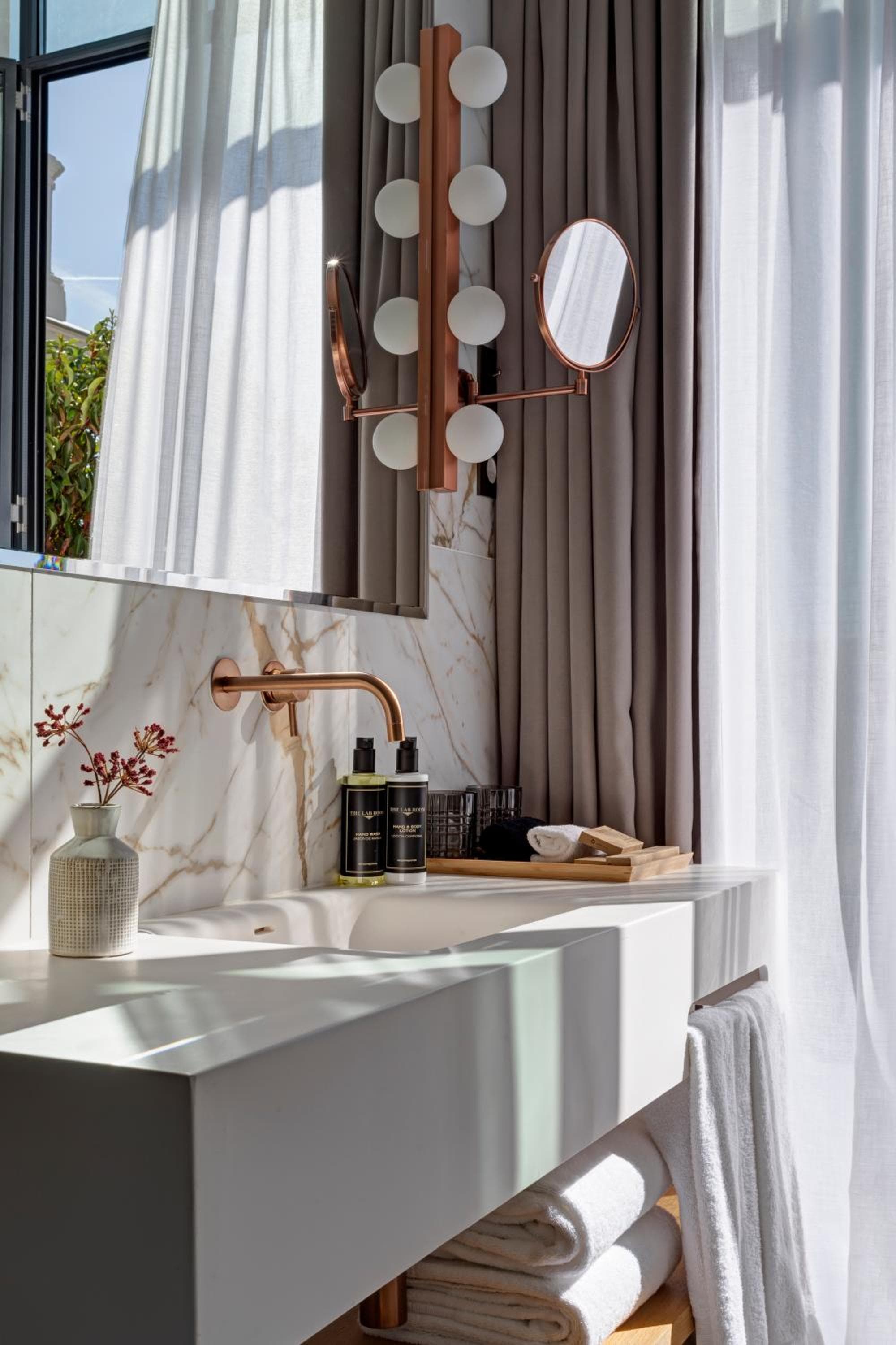 UMusic Hotel Madrid hotel, Calle de la Paz 11, Madrid, Spain — photo 77