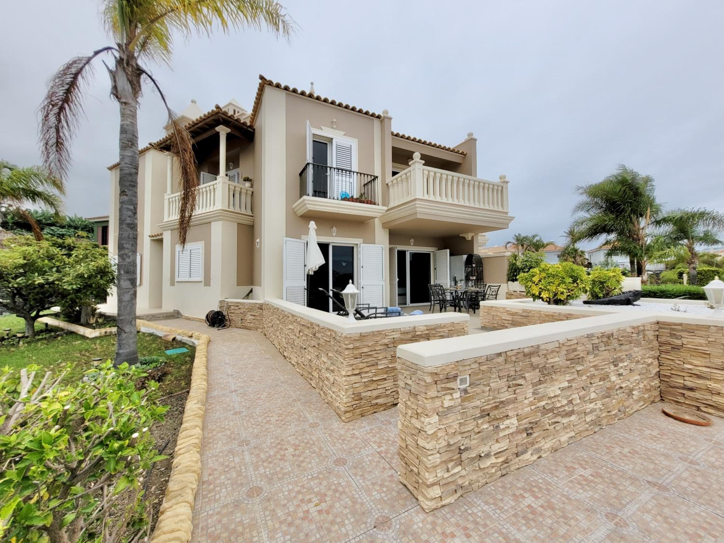 Villa Heaven'a — 1