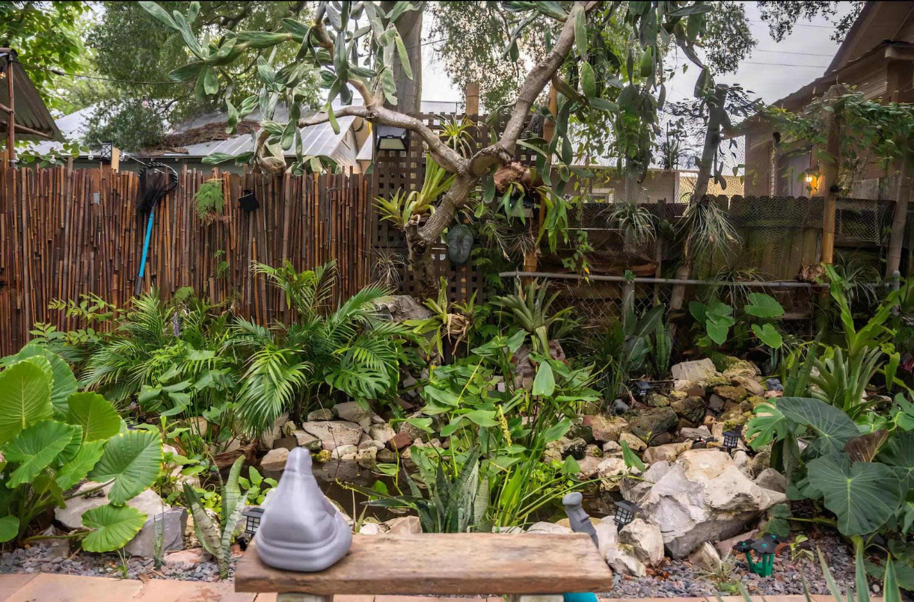 Cozy AF Tiny-House Oasis — 7