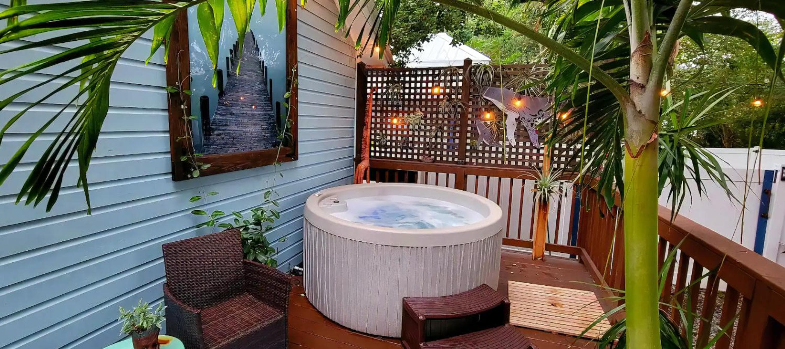 Cozy AF Tiny-House Oasis — 18