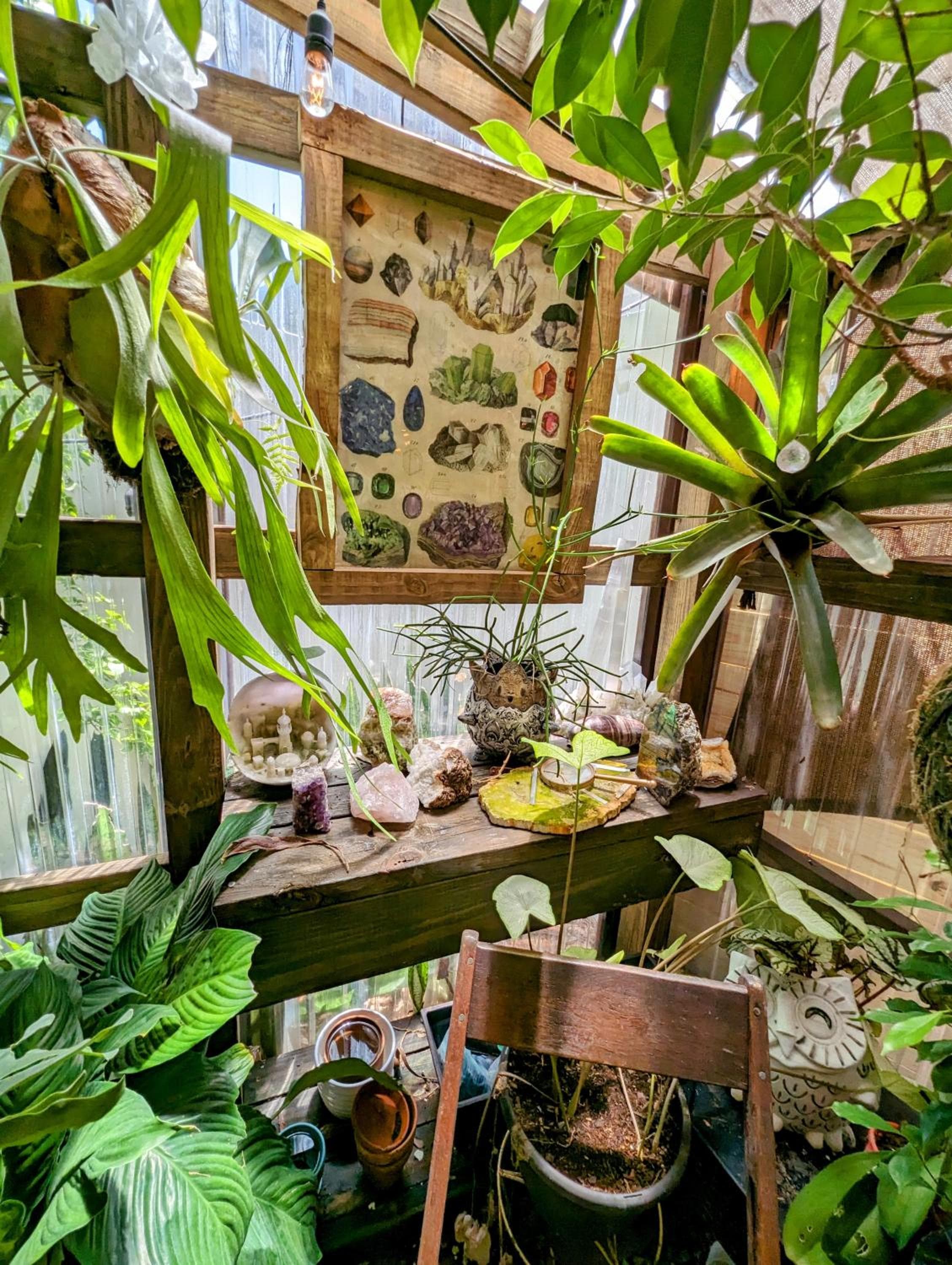 Cozy AF Tiny-House Oasis — 11