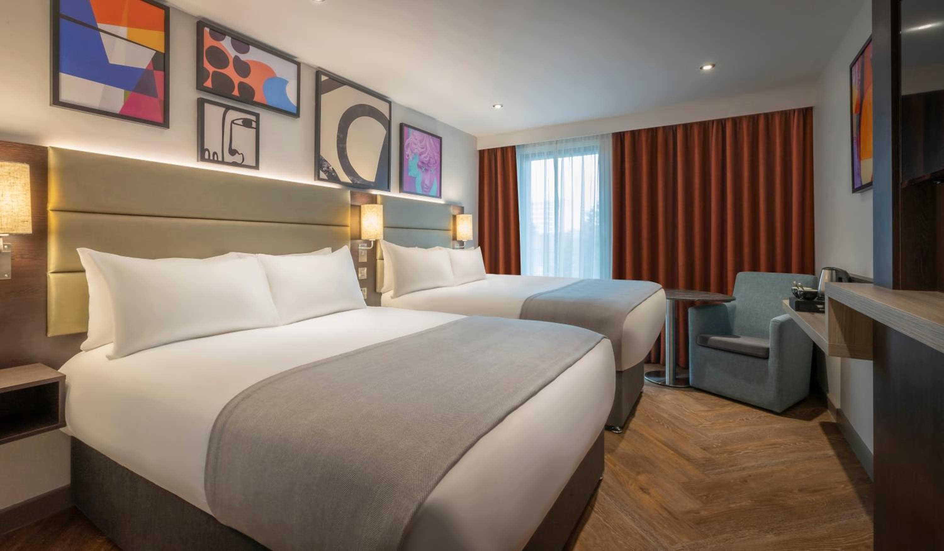 Maldron Hotel Finsbury Park, London — 10