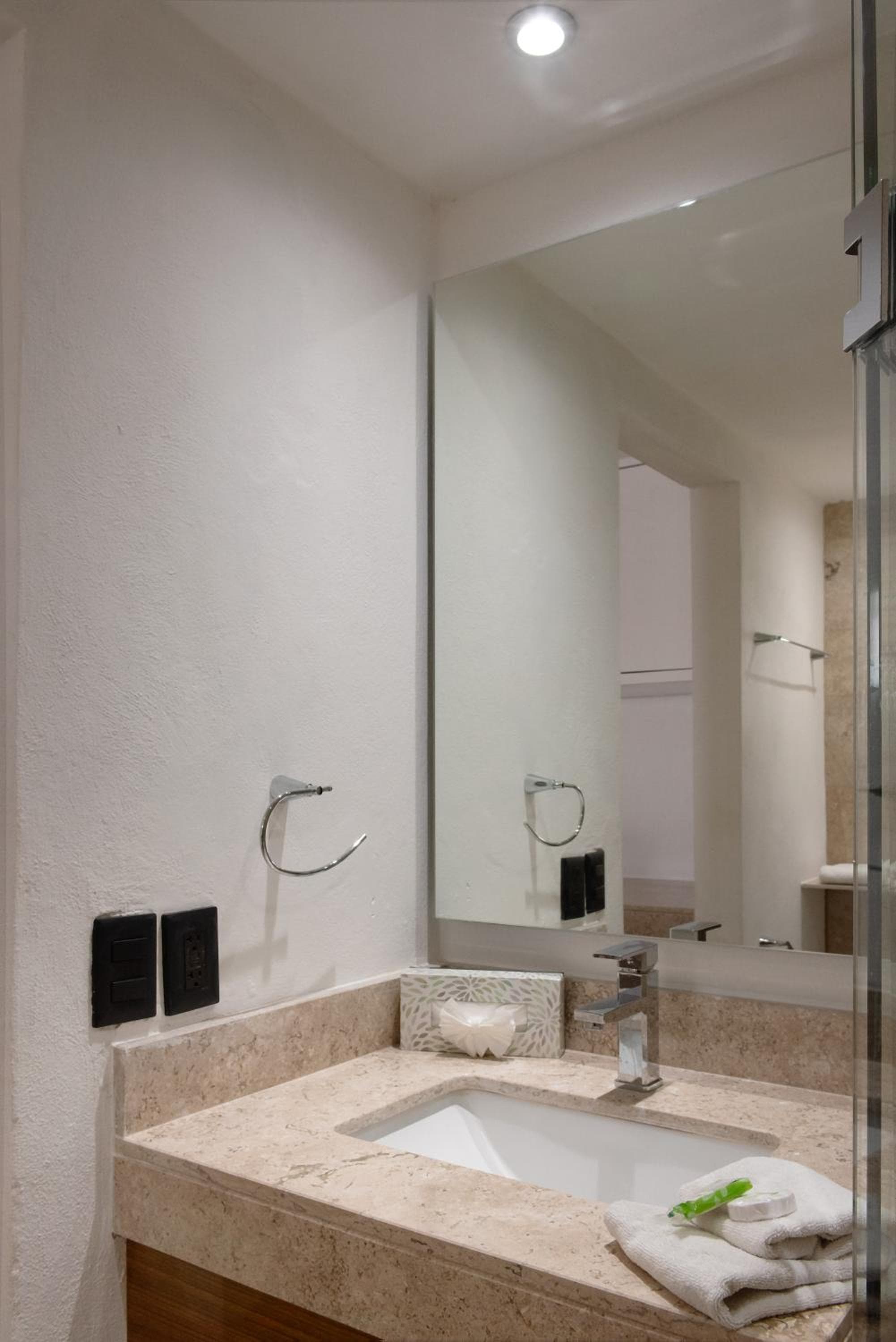 Hotel Calypso Cancun — 3