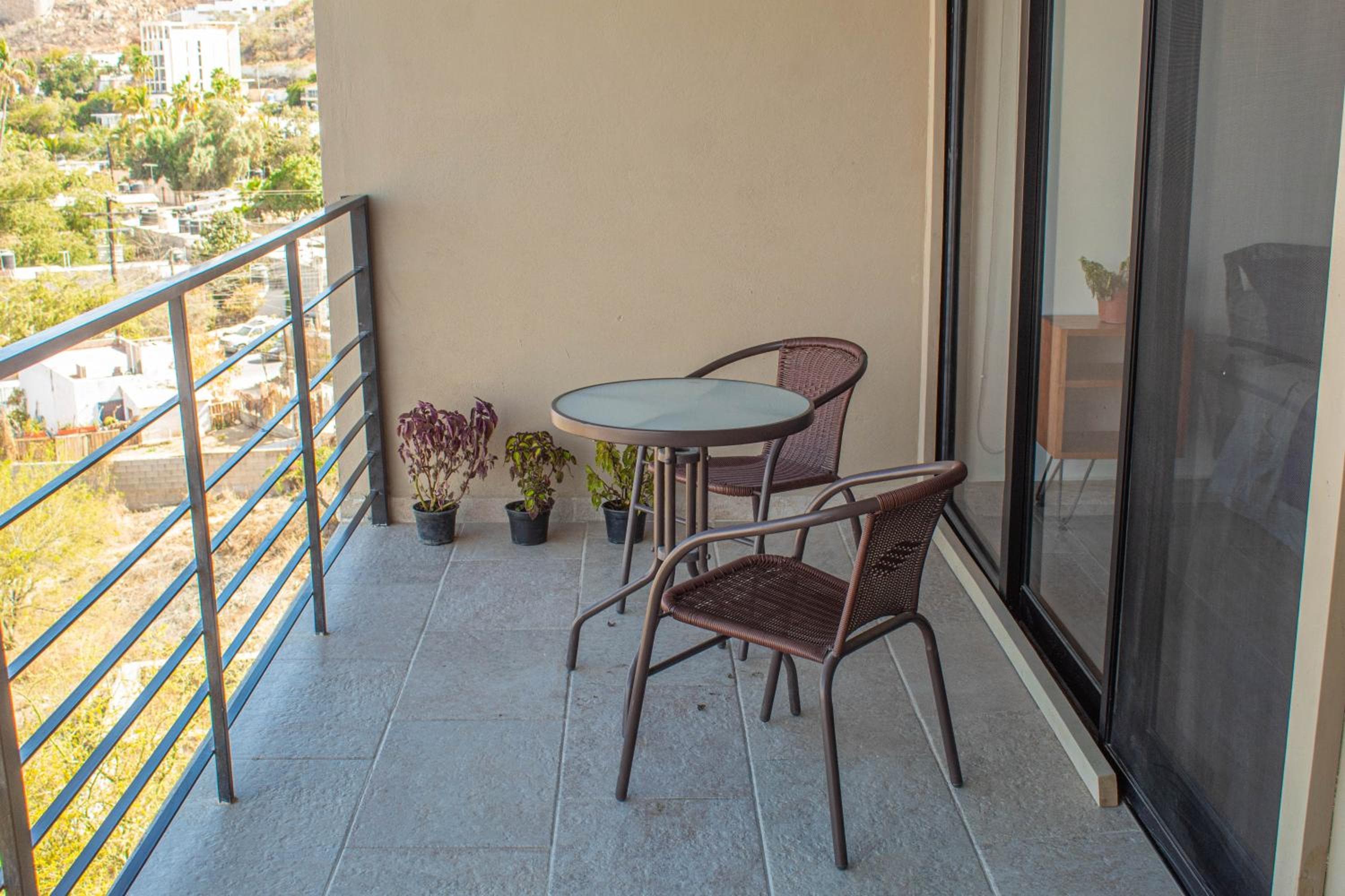 NUOVO condominio Terra con piscina a sfioro — 12