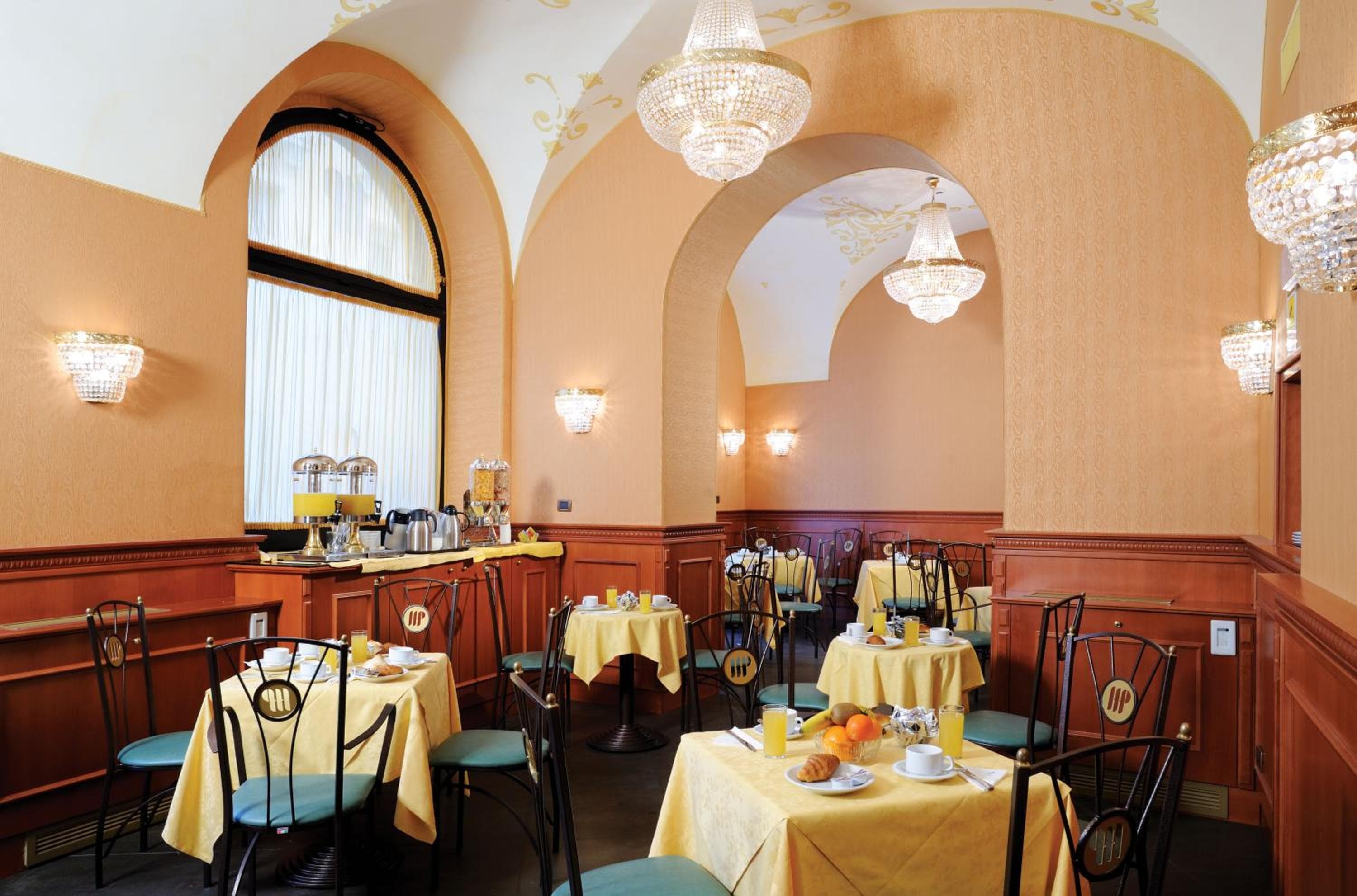 Hotel Patria — 12