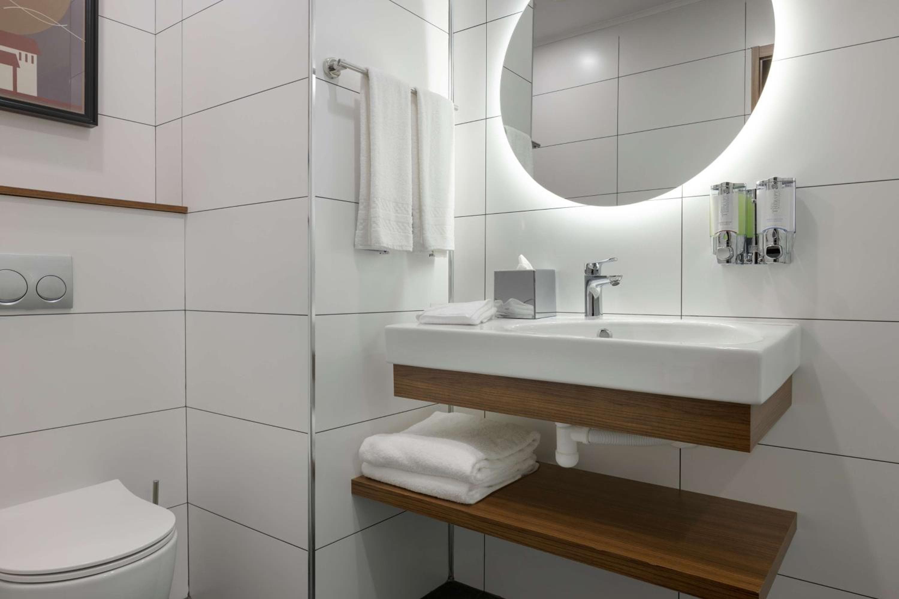 Hampton By Hilton Istanbul Airport, Arnavutkoy — 10