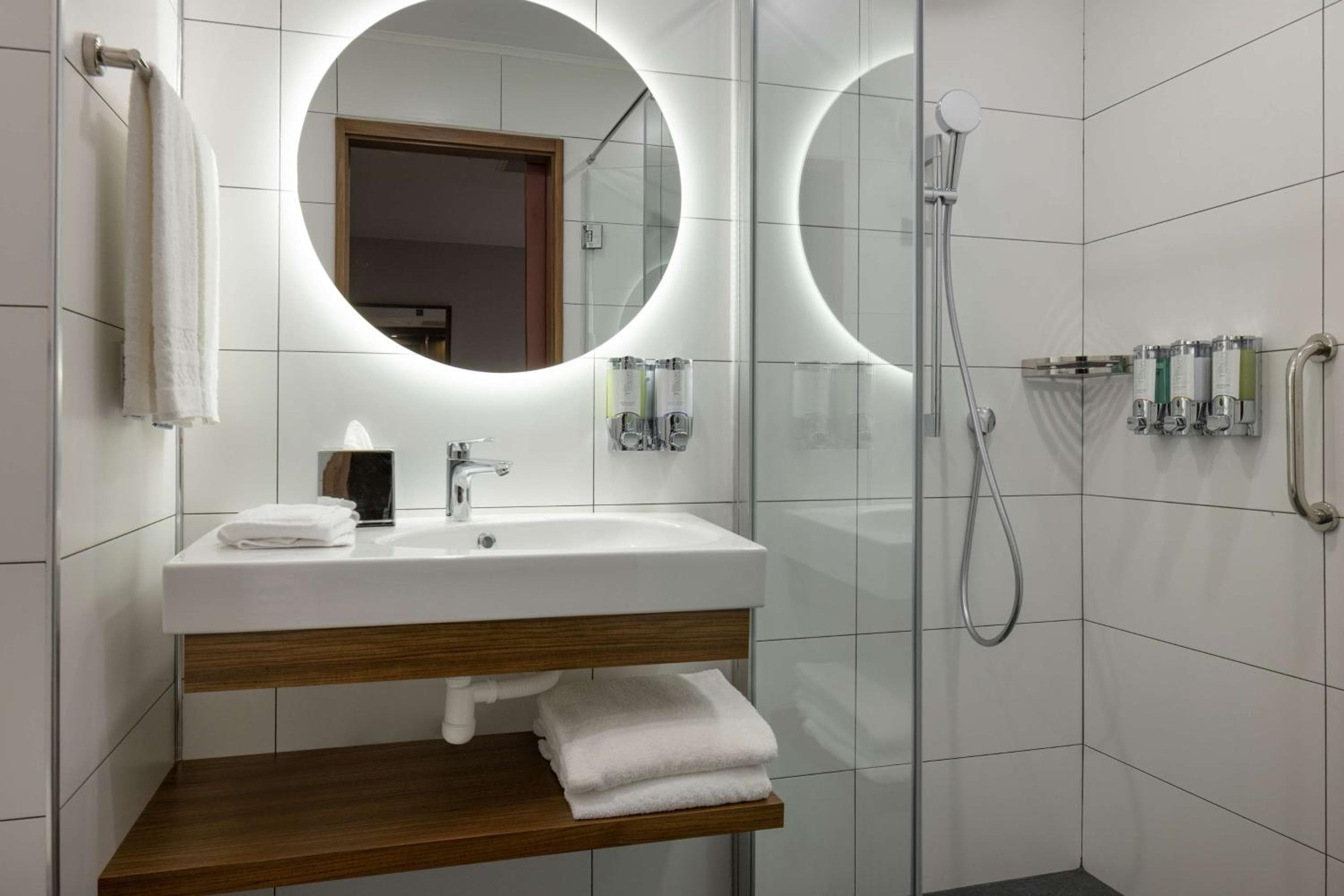 Hampton By Hilton Istanbul Airport, Arnavutkoy — 12