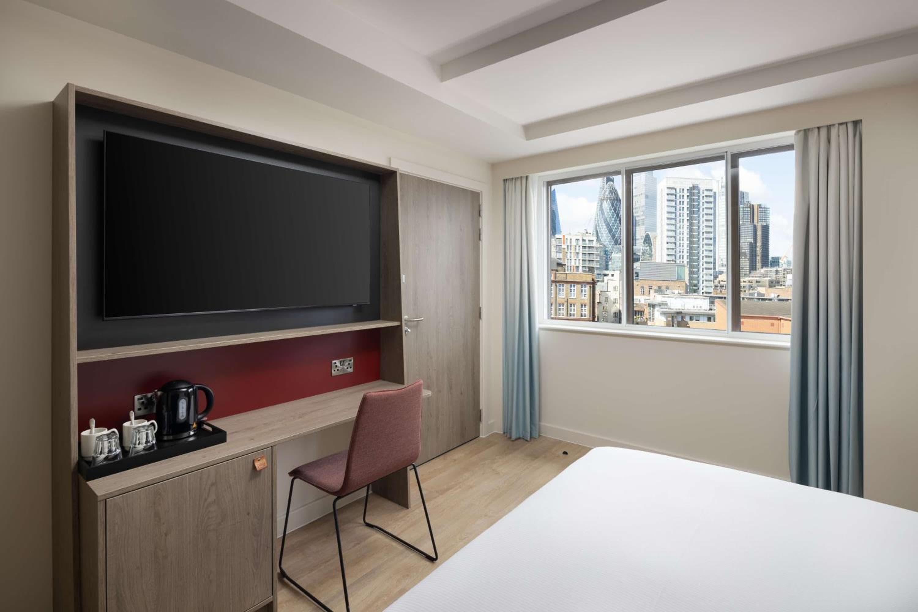 Hampton By Hilton London City hotel, 12-20 Osborn Street, London, United Kingdom — photo 27