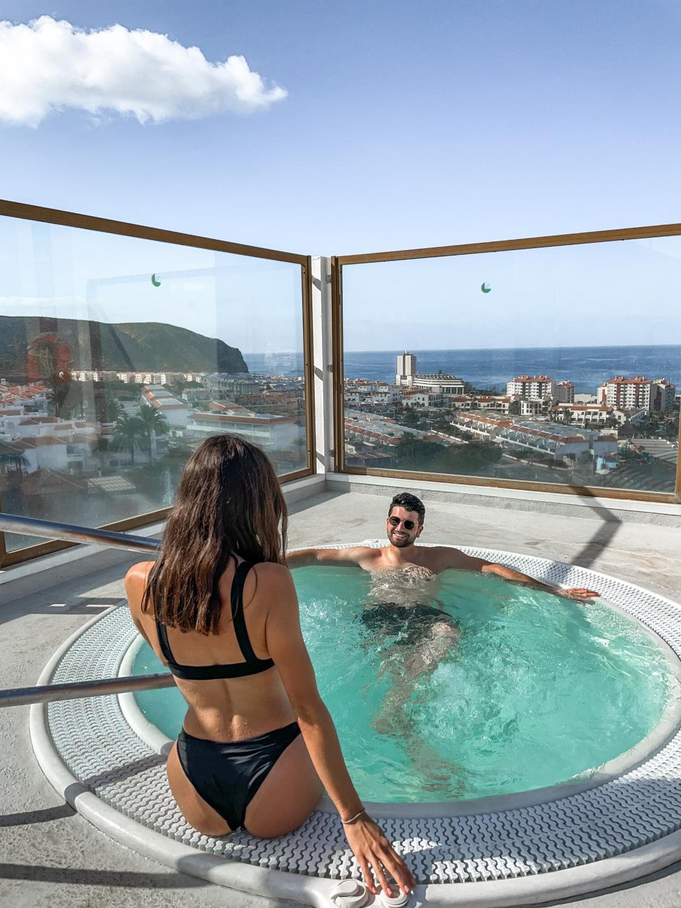Paradise Park Fun Lifestyle Hotel — 4