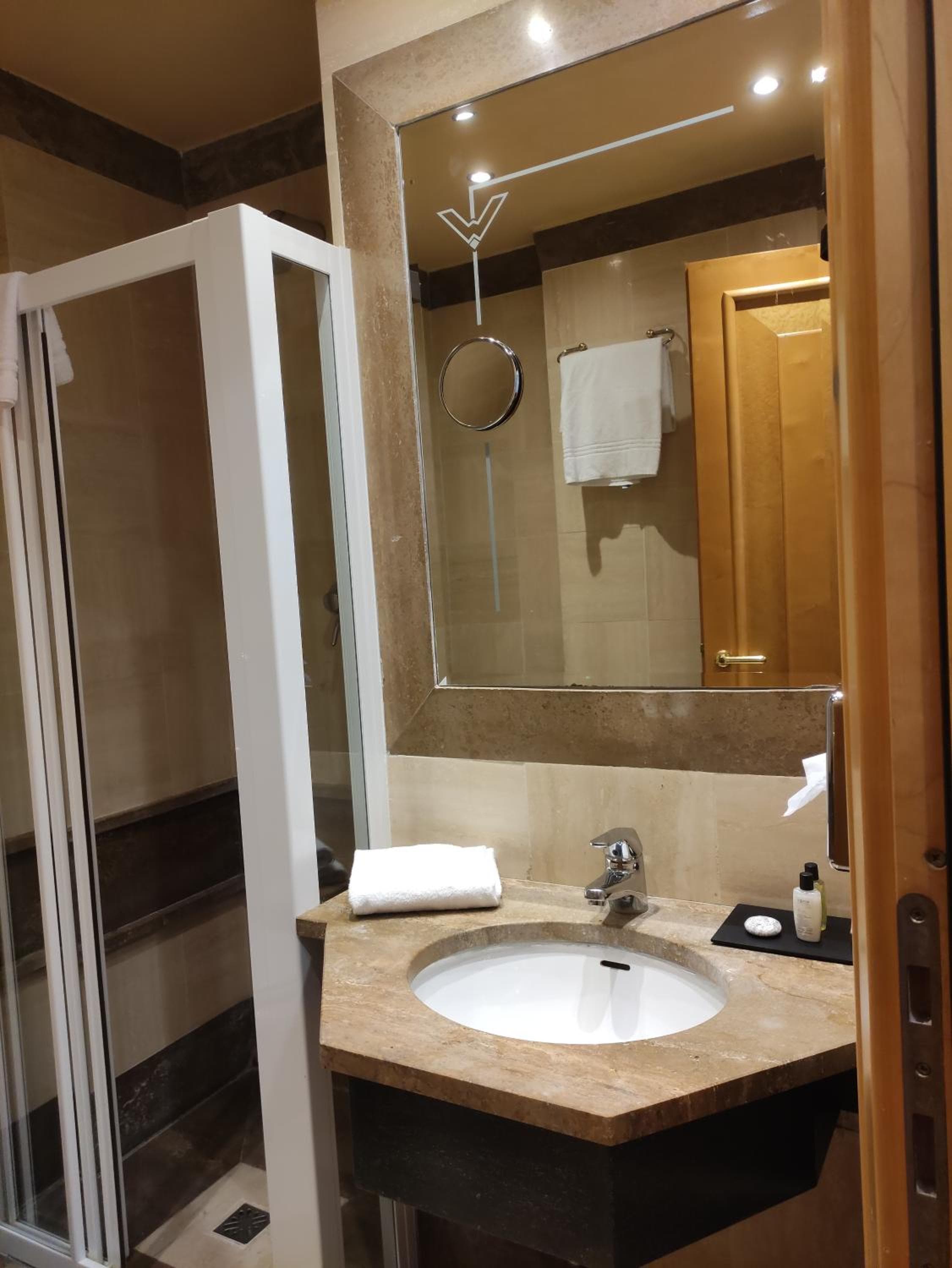 Albergo Bianco — 23