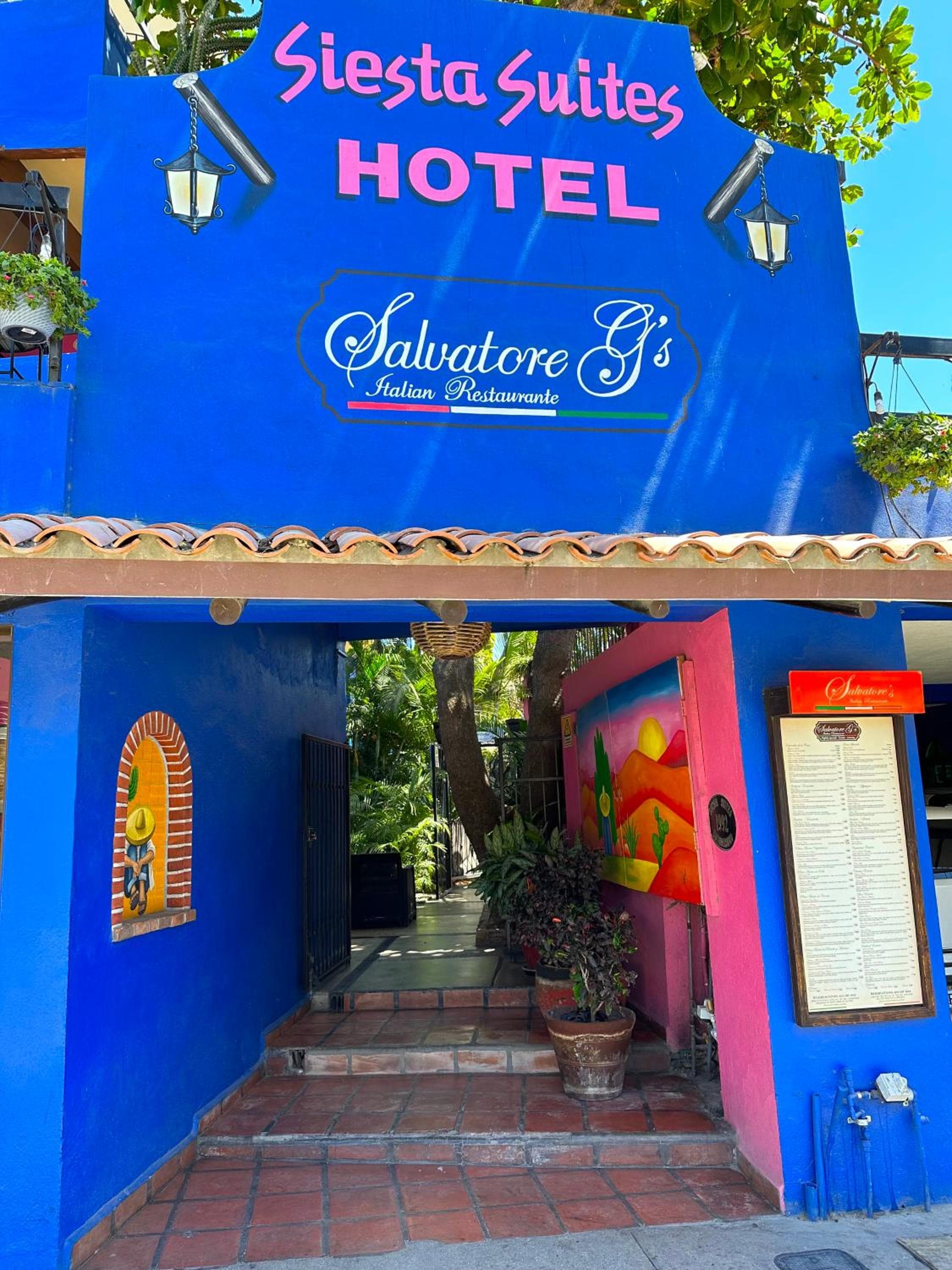 Siesta Suites Boutique Hotel — 2