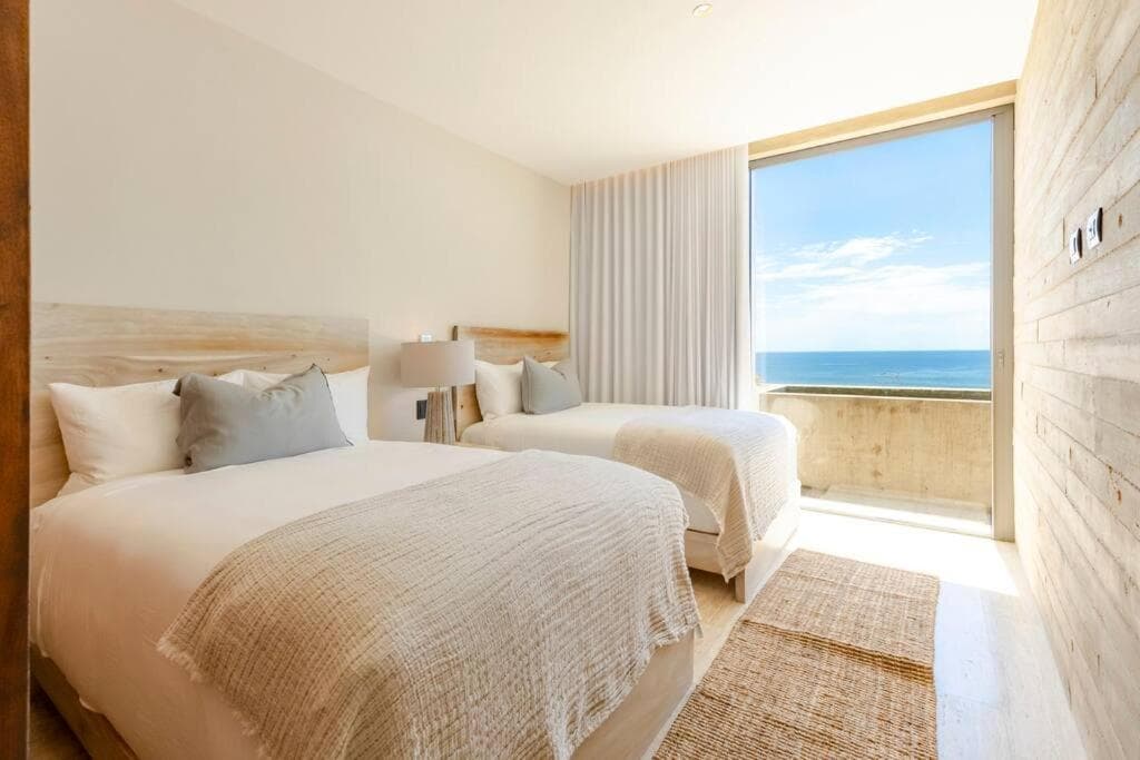Impresionante condominio con vista al mar — 16