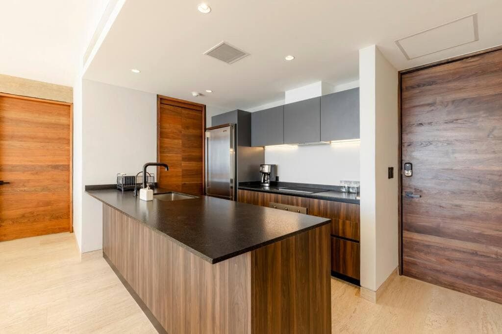 Impresionante condominio con vista al mar — 24
