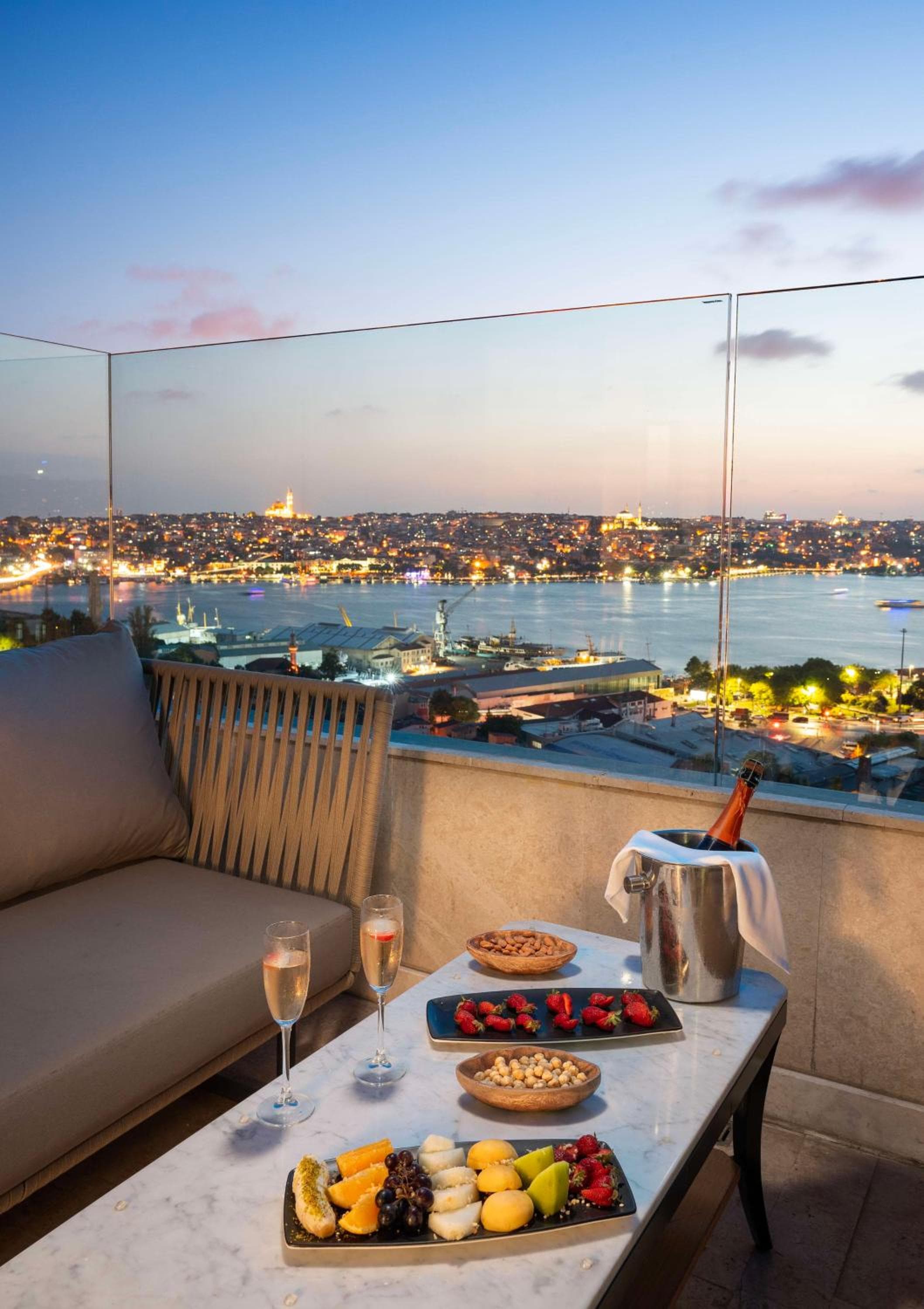 Radisson Blu Hotel Istanbul Pera — 3