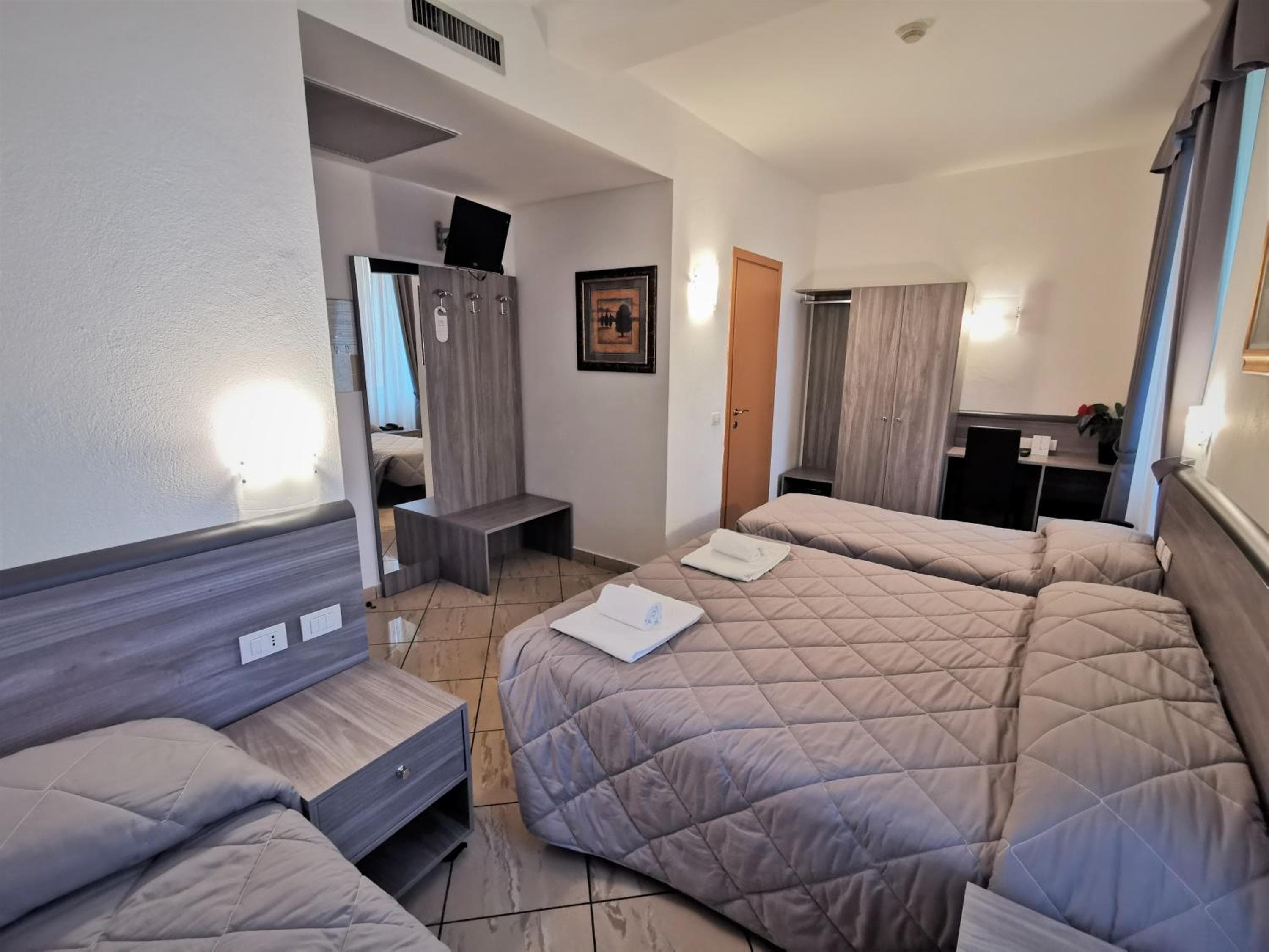 Hotel Brianza — 22