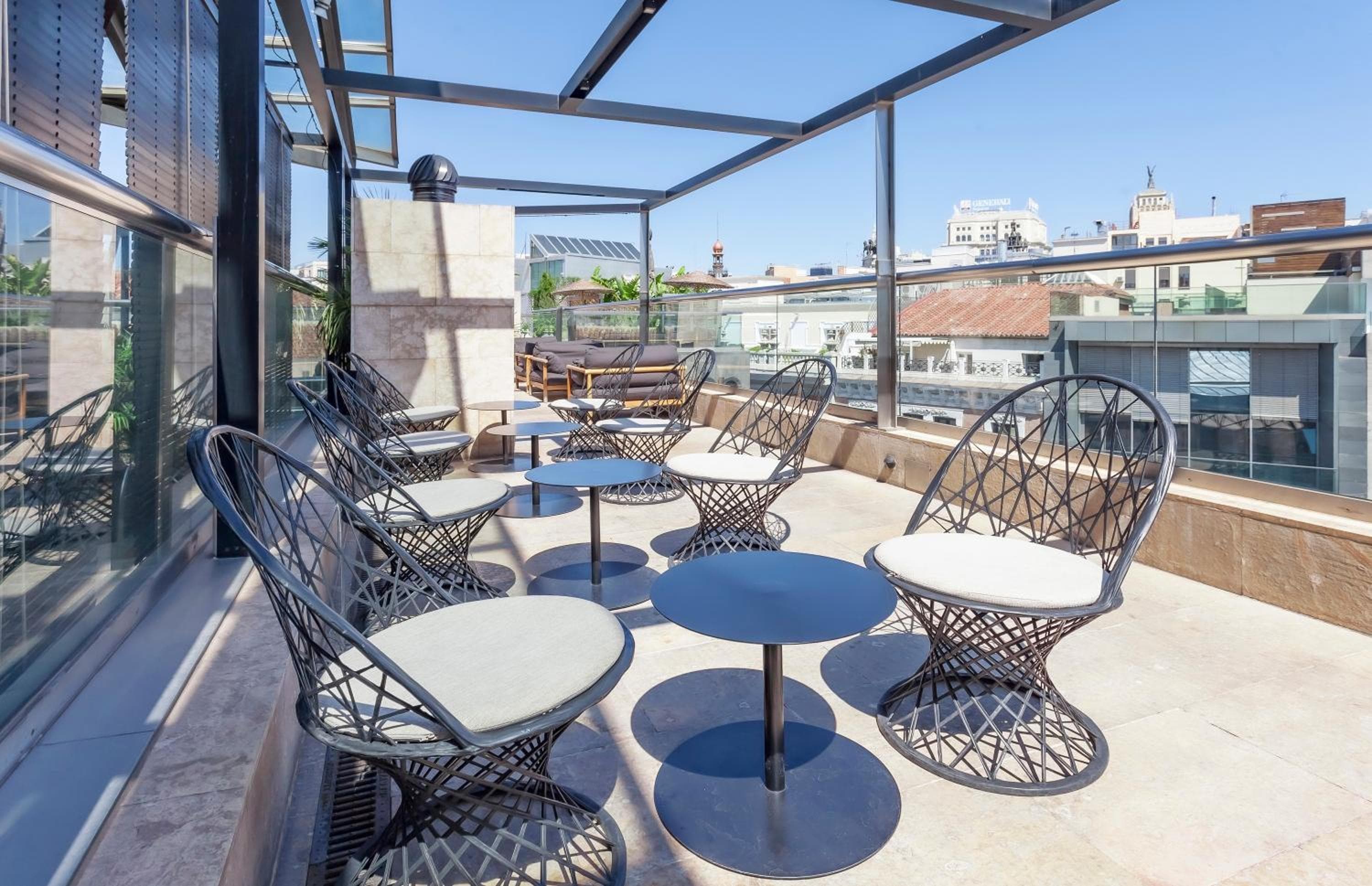 Hotel Urban, membro di Design Hotels — 24