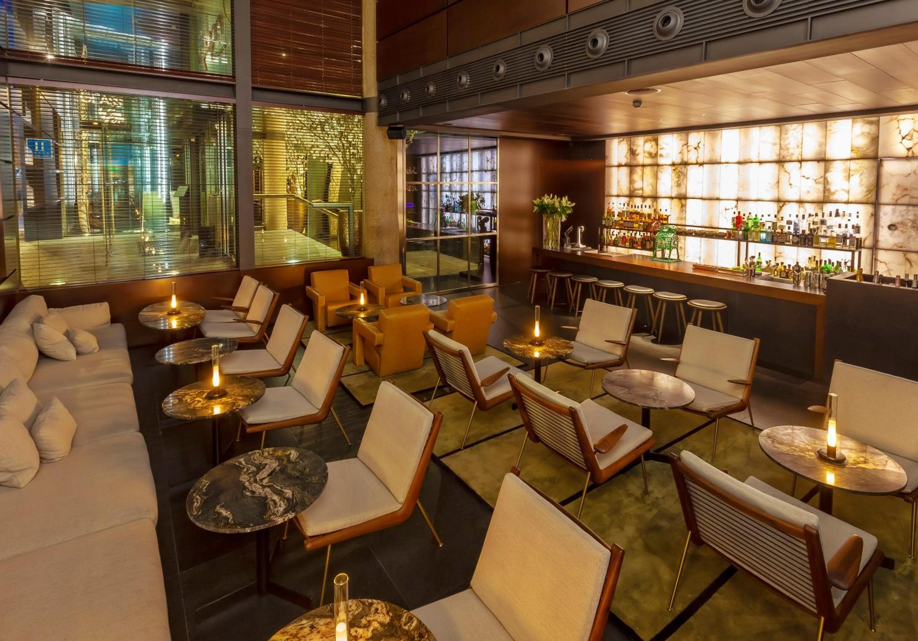 Hotel Urban, membro di Design Hotels — 27