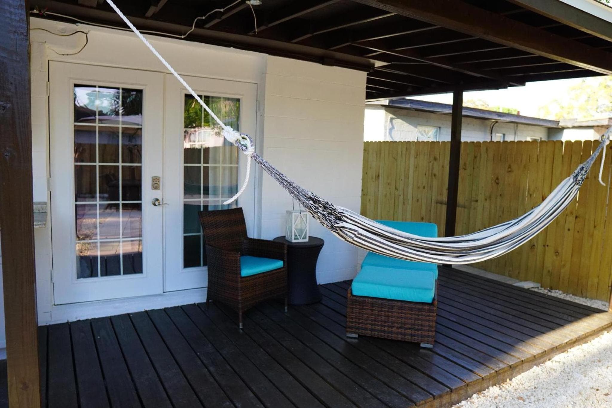 La mia casa è la tua casa, suite aeroportuali — 5