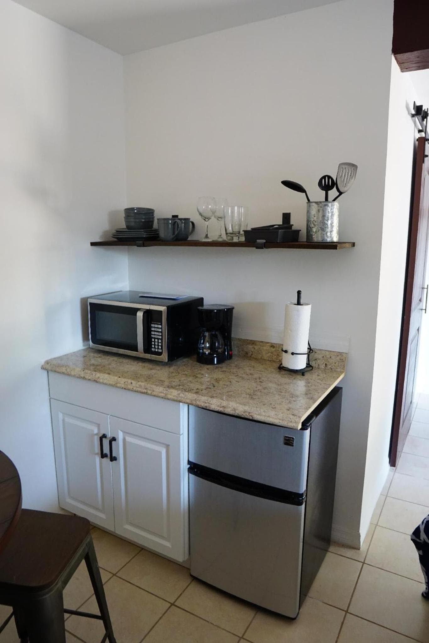 La mia casa è la tua casa, suite aeroportuali — 28