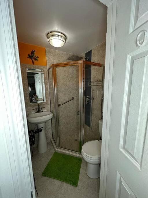 Sleeps 3, Casa Tropical in Miami — 10