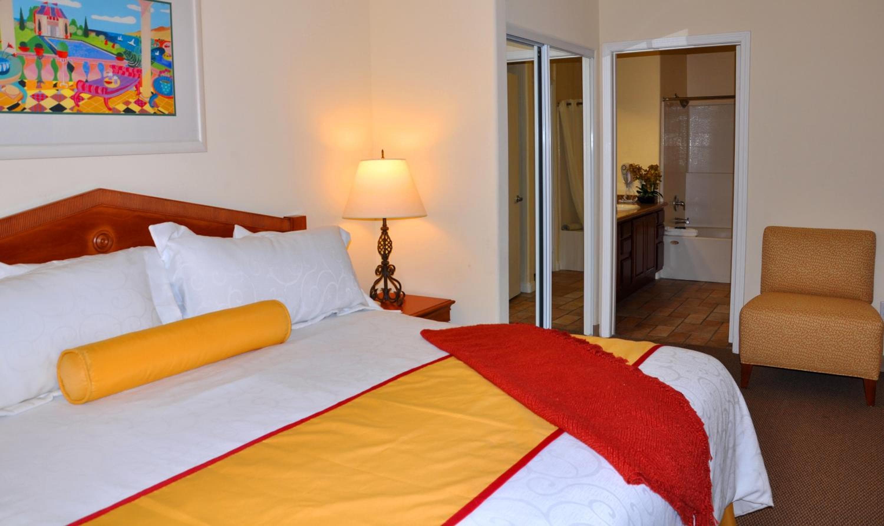 Club de Soleil All-Suite Resort — 3
