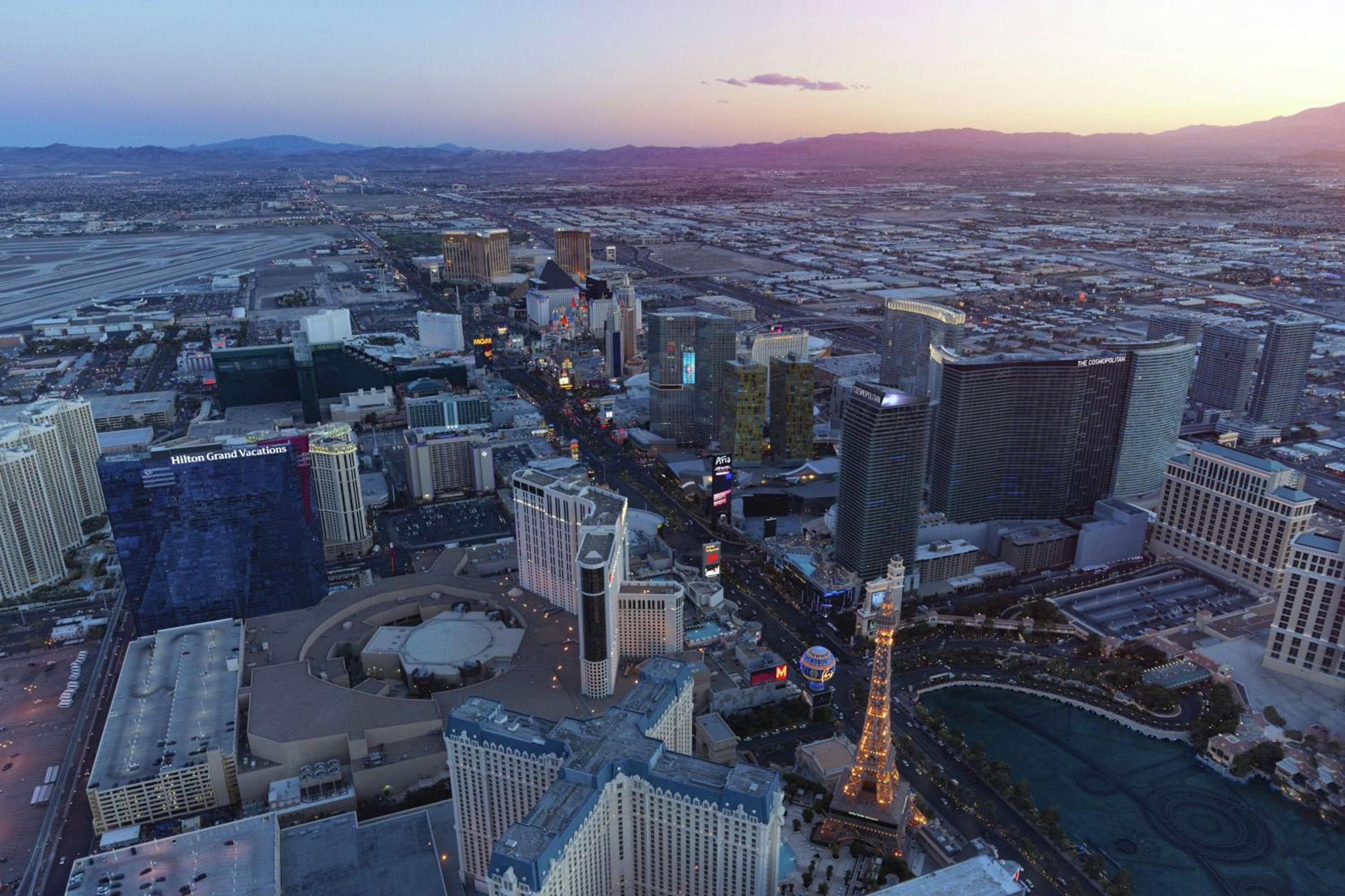 Hilton Grand Vacations Club Elara Center Strip Las Vegas — 19