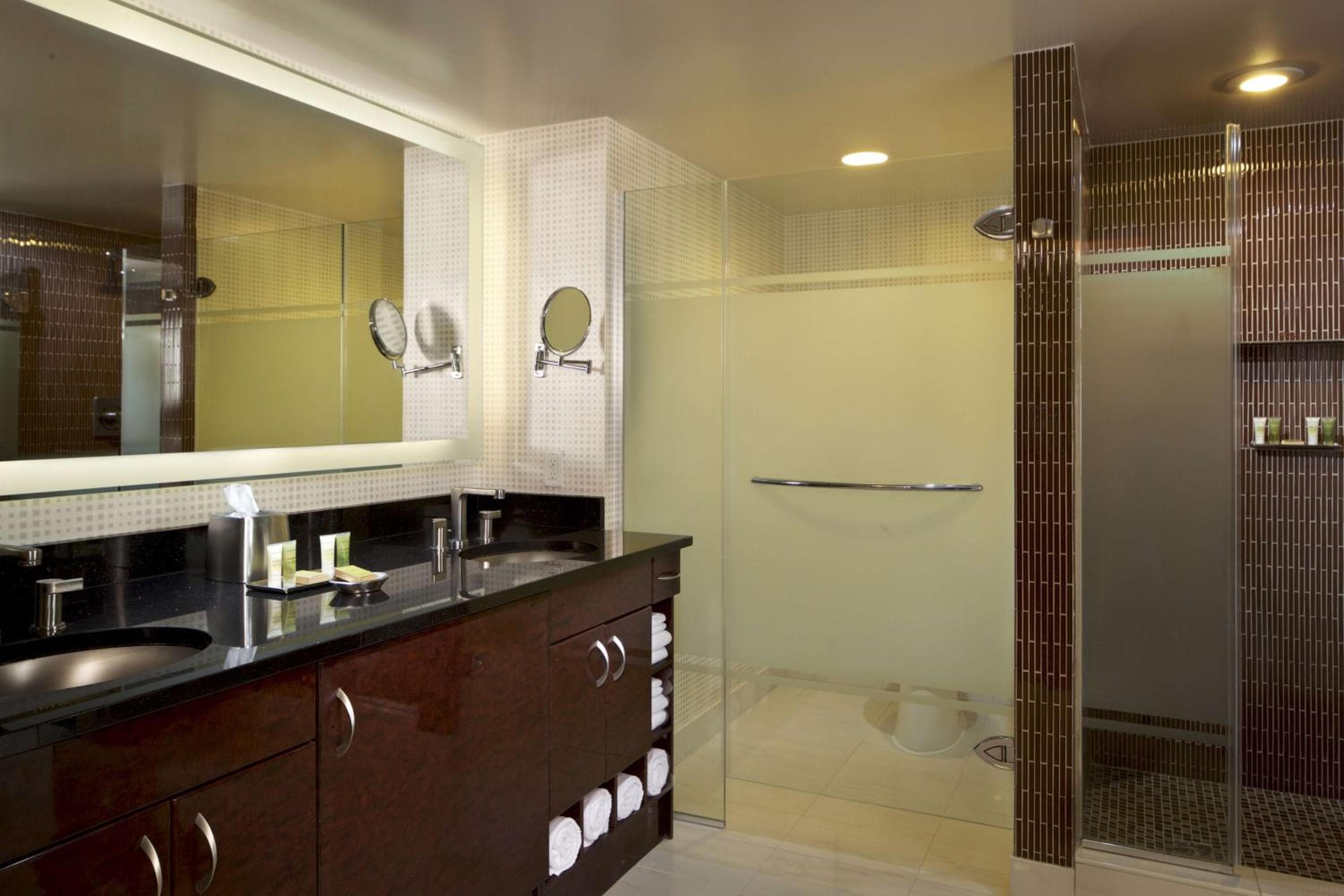 Hilton Grand Vacations Club Elara Center Strip Las Vegas — 6