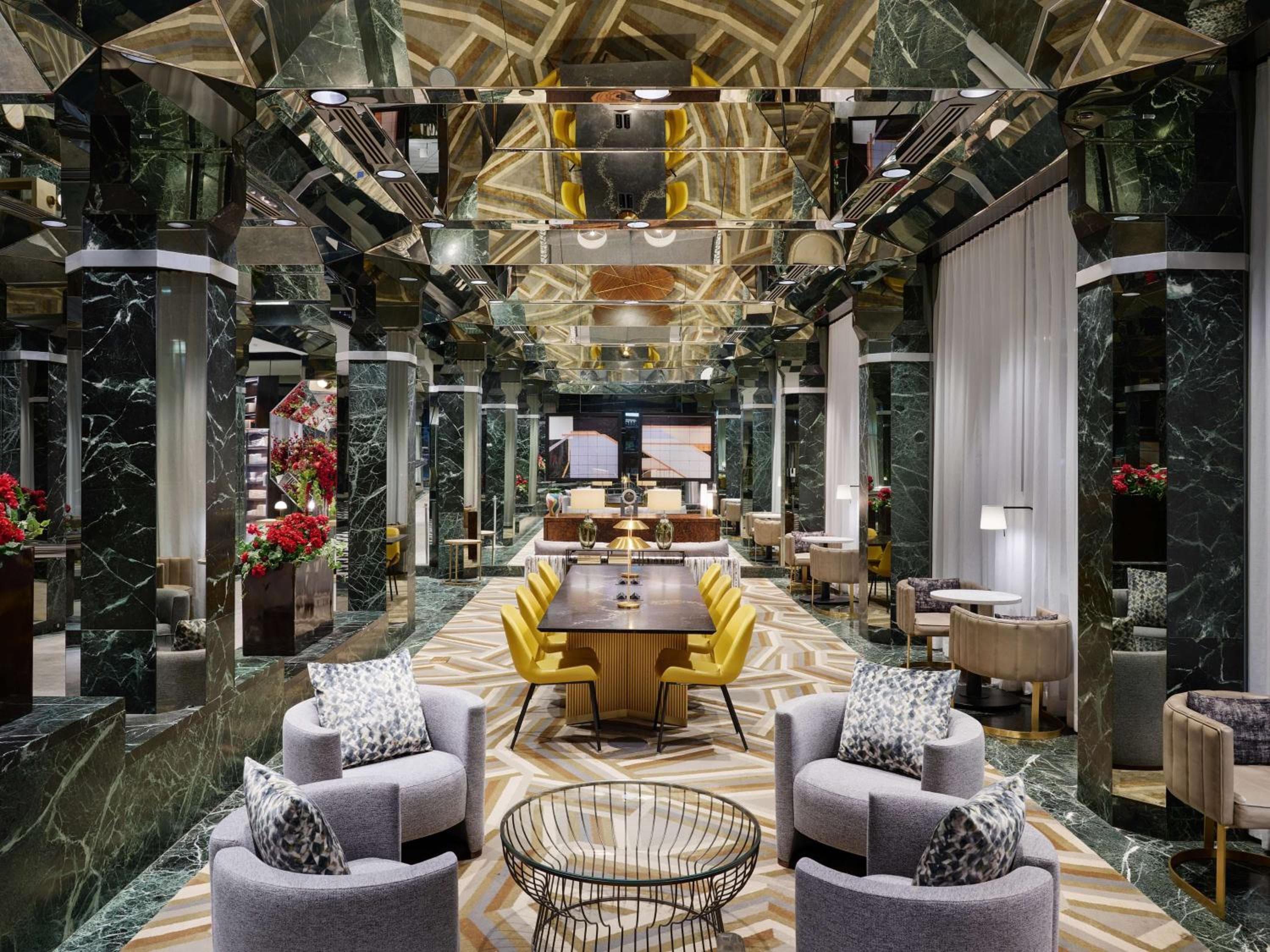 Millennium Hilton New York One UN Plaza — 9