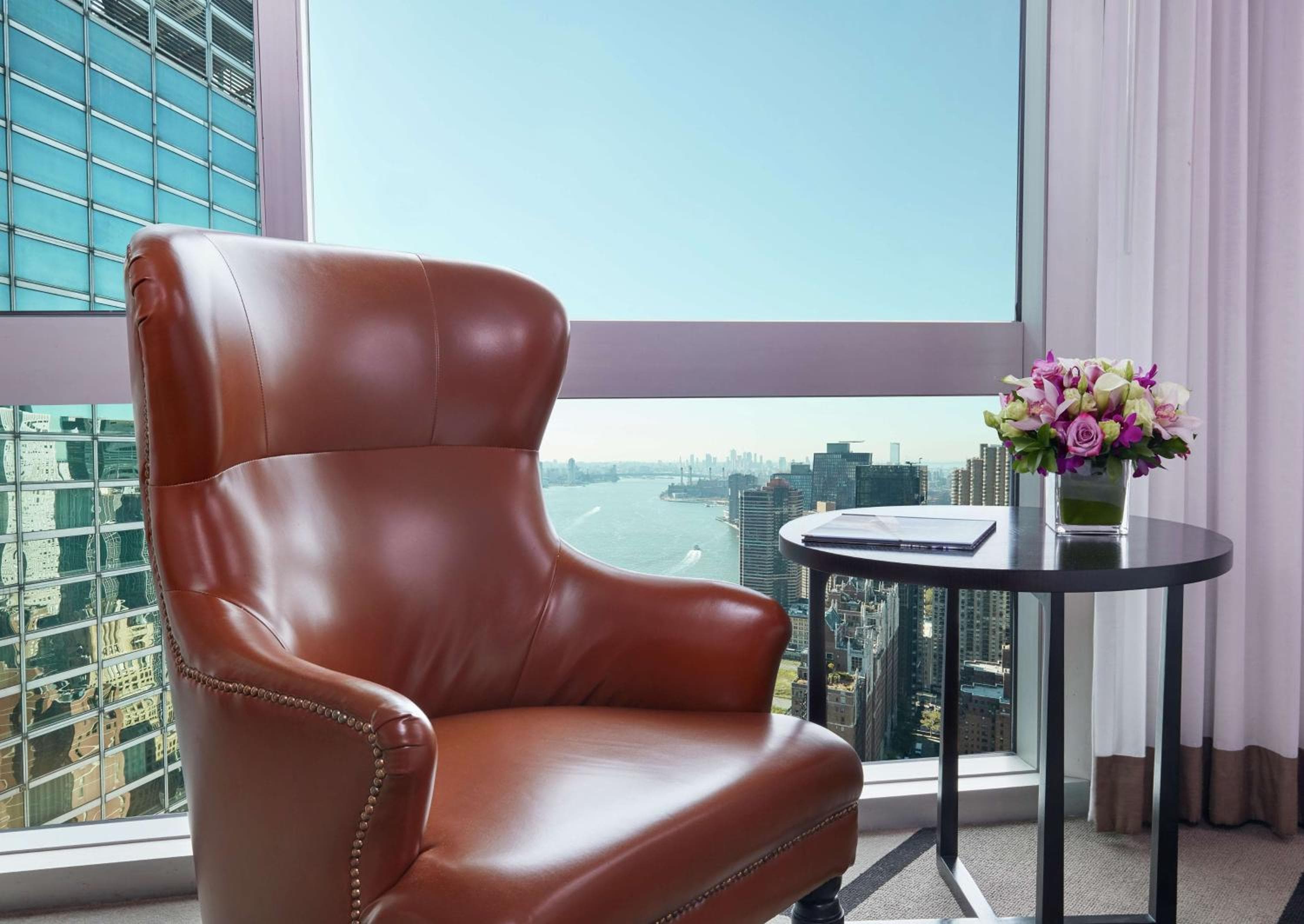Millennium Hilton New York One UN Plaza — 19