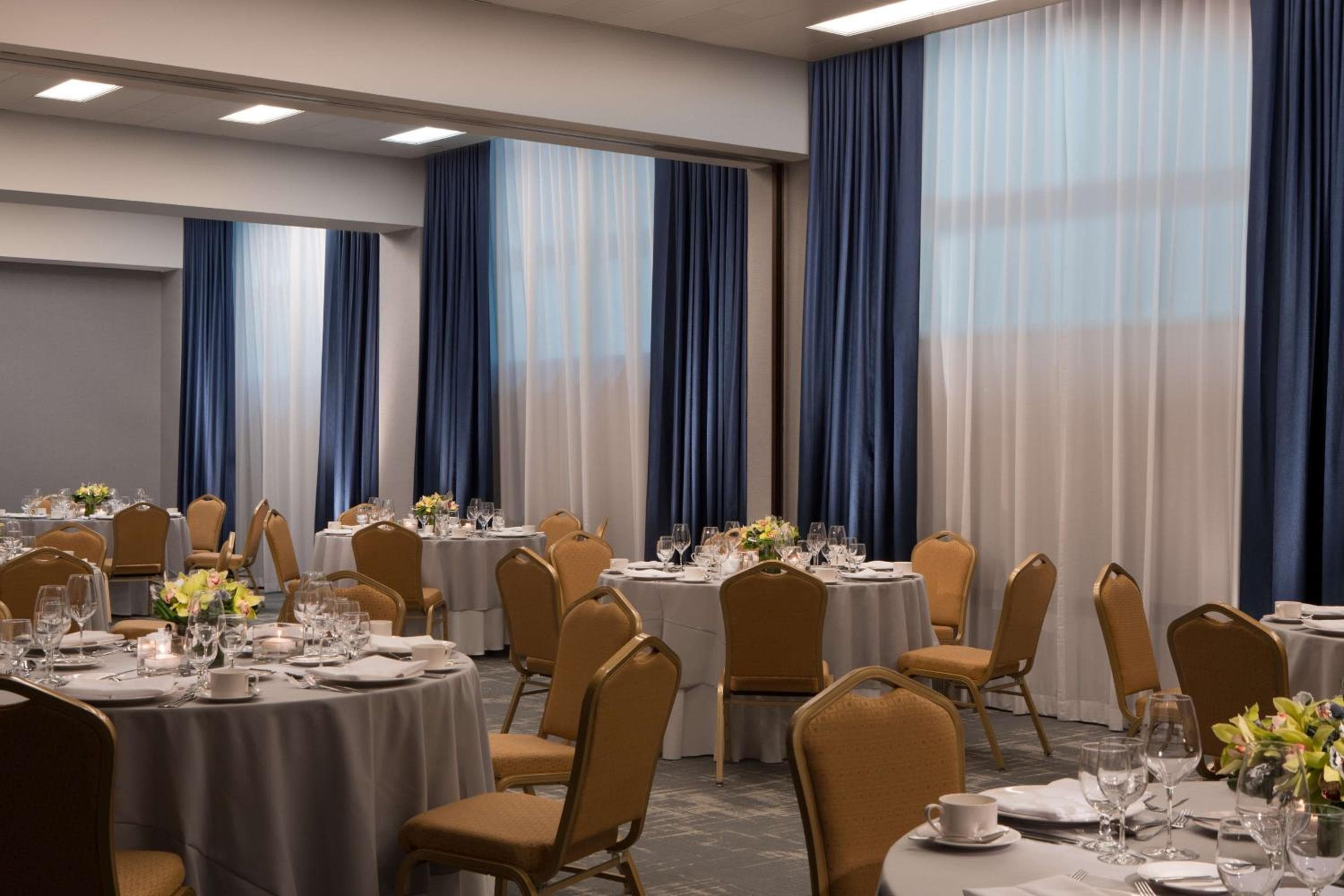 Millennium Hilton New York One UN Plaza — 26