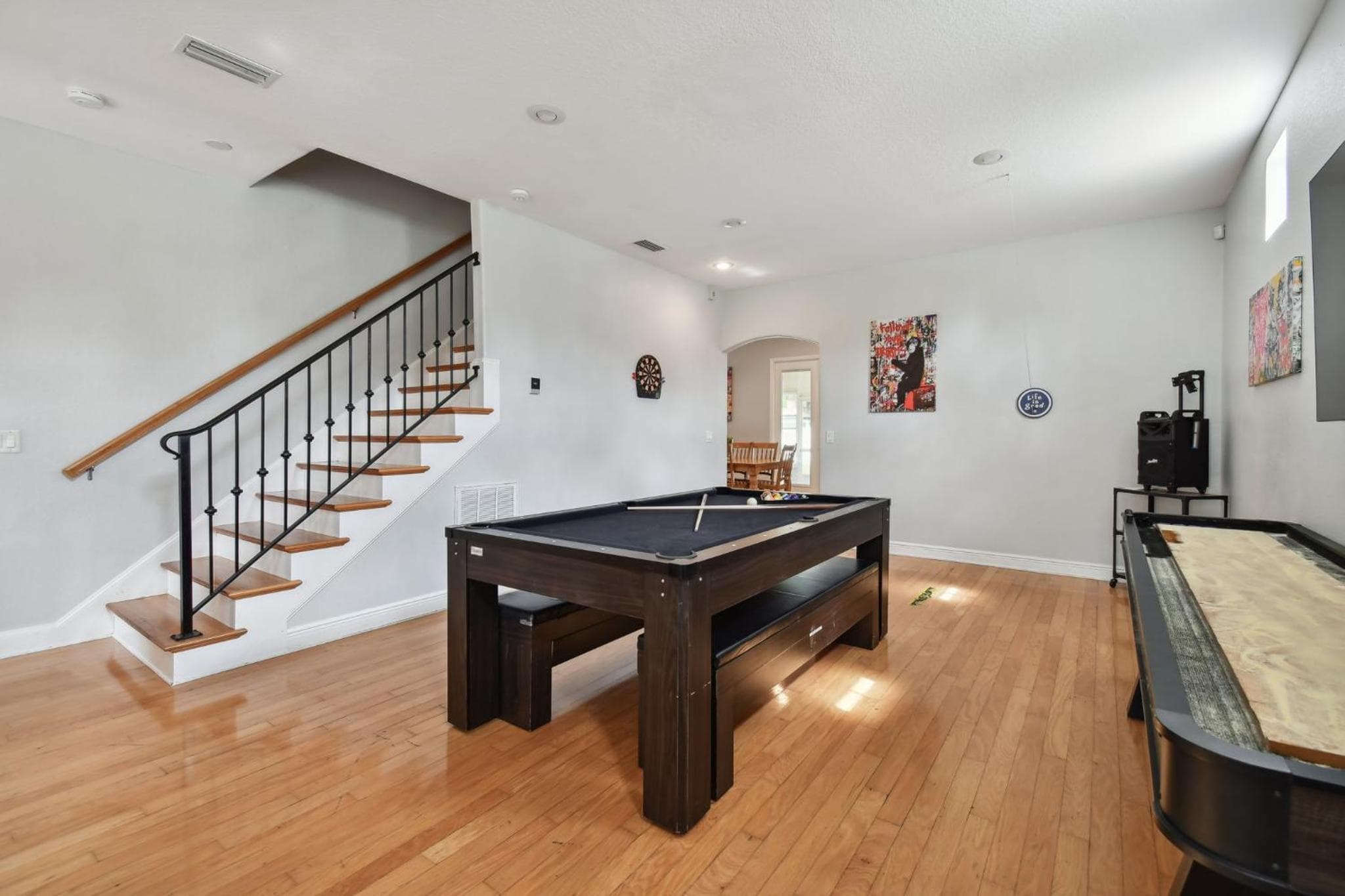 Grande Casa a Tampa con Sala Giochi, 12 Posti Letto, 2700 mq, 4bdr, 3bth, Cortile — 18