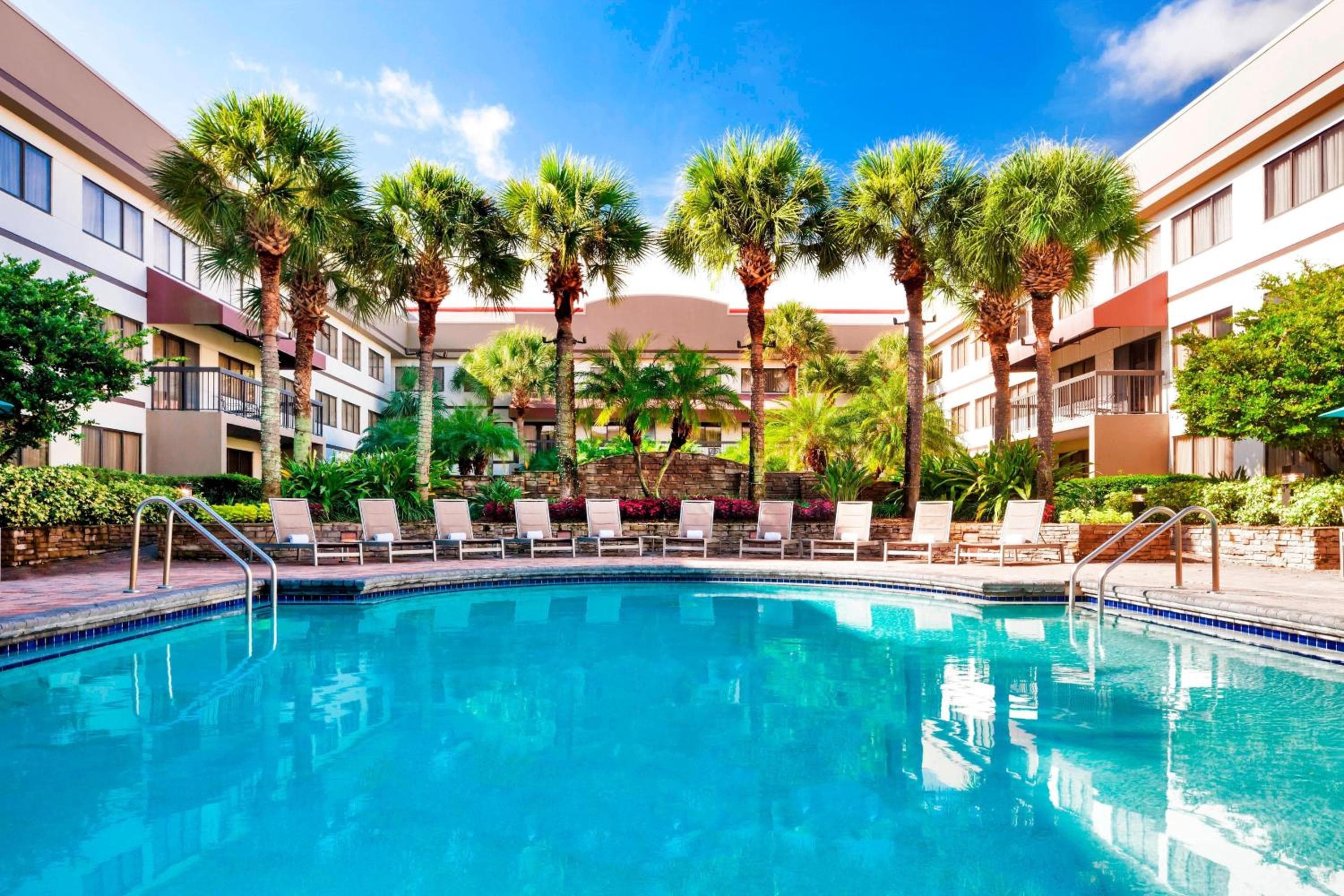 Sheraton Suites Orlando Flughafenhotel — 2