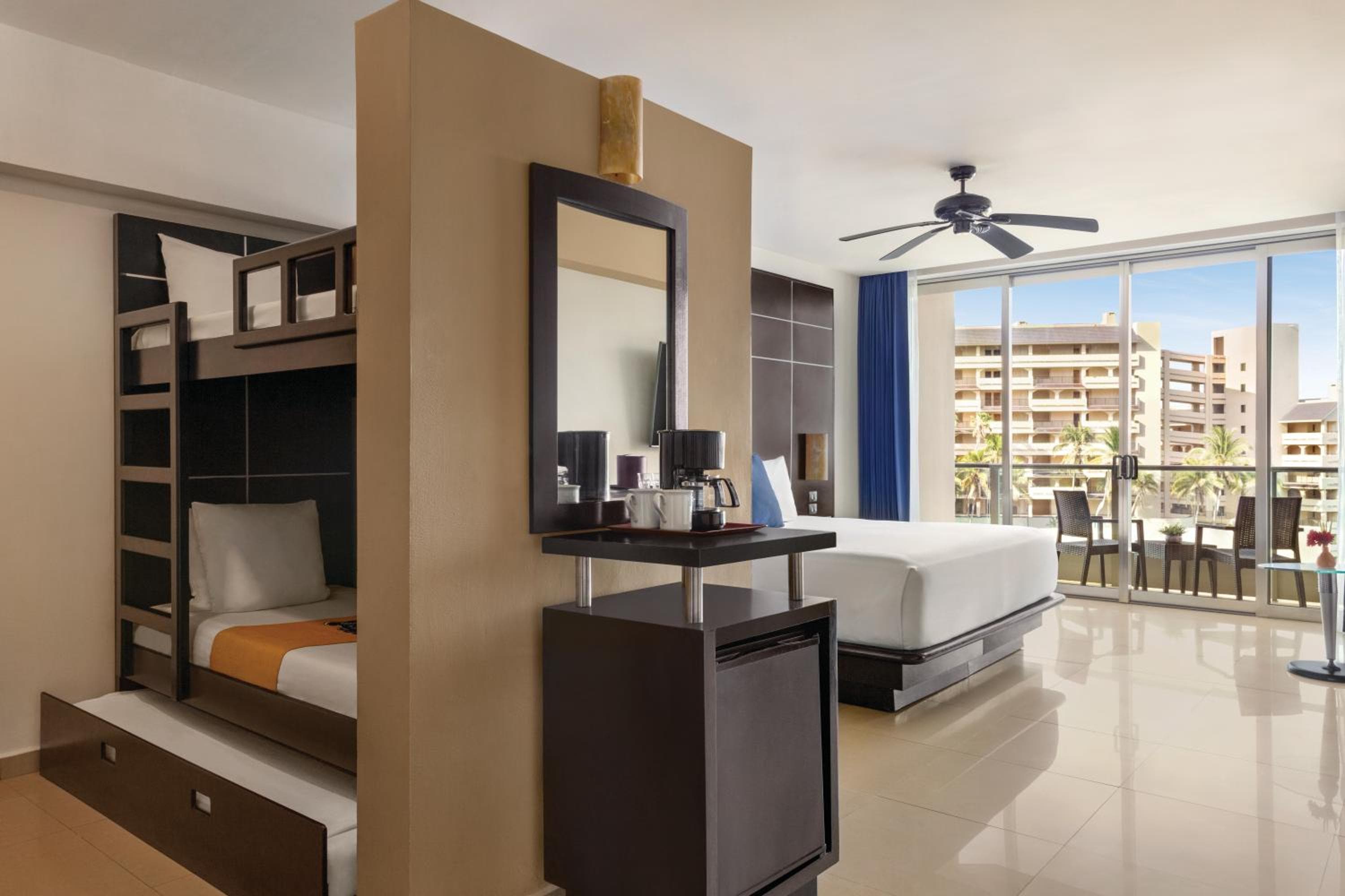 Seadust Cancun Beach Resort - All Inclusive — 28