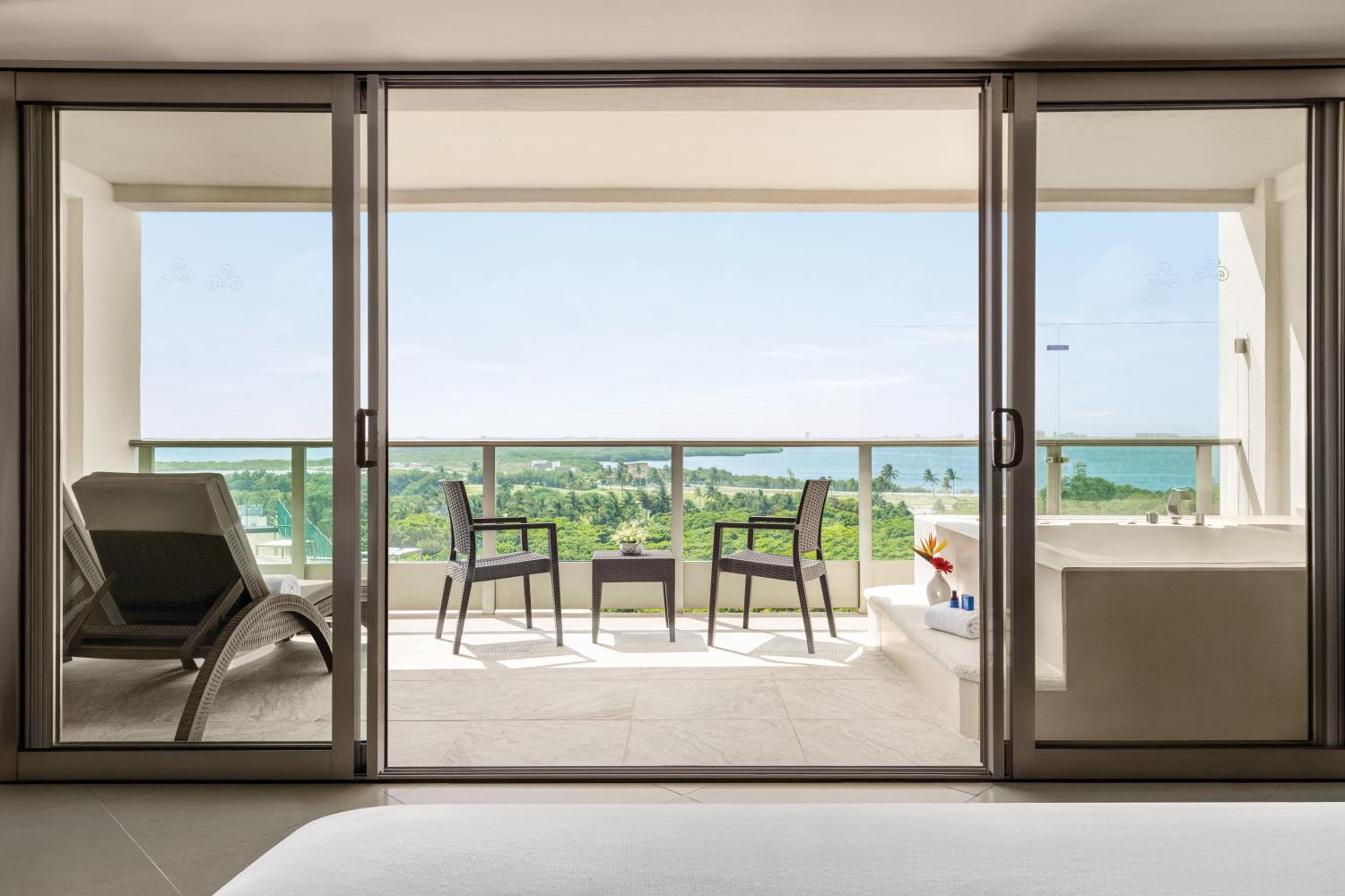 Seadust Cancun Beach Resort - All Inclusive — 21