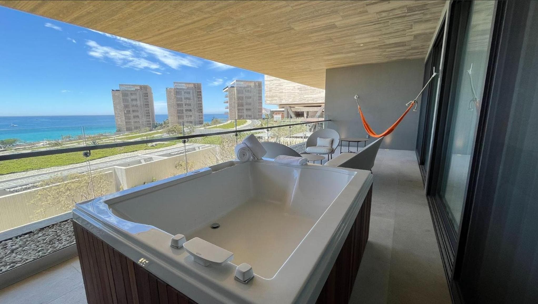 Solaz, a Luxury Collection Resort, Los Cabos — 9